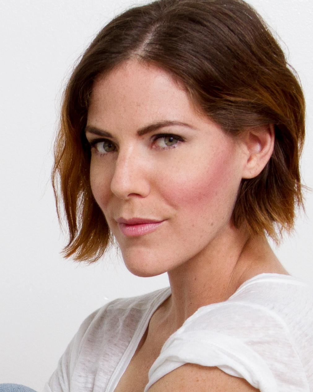 actor Amy Jayne Pilikowski large photo