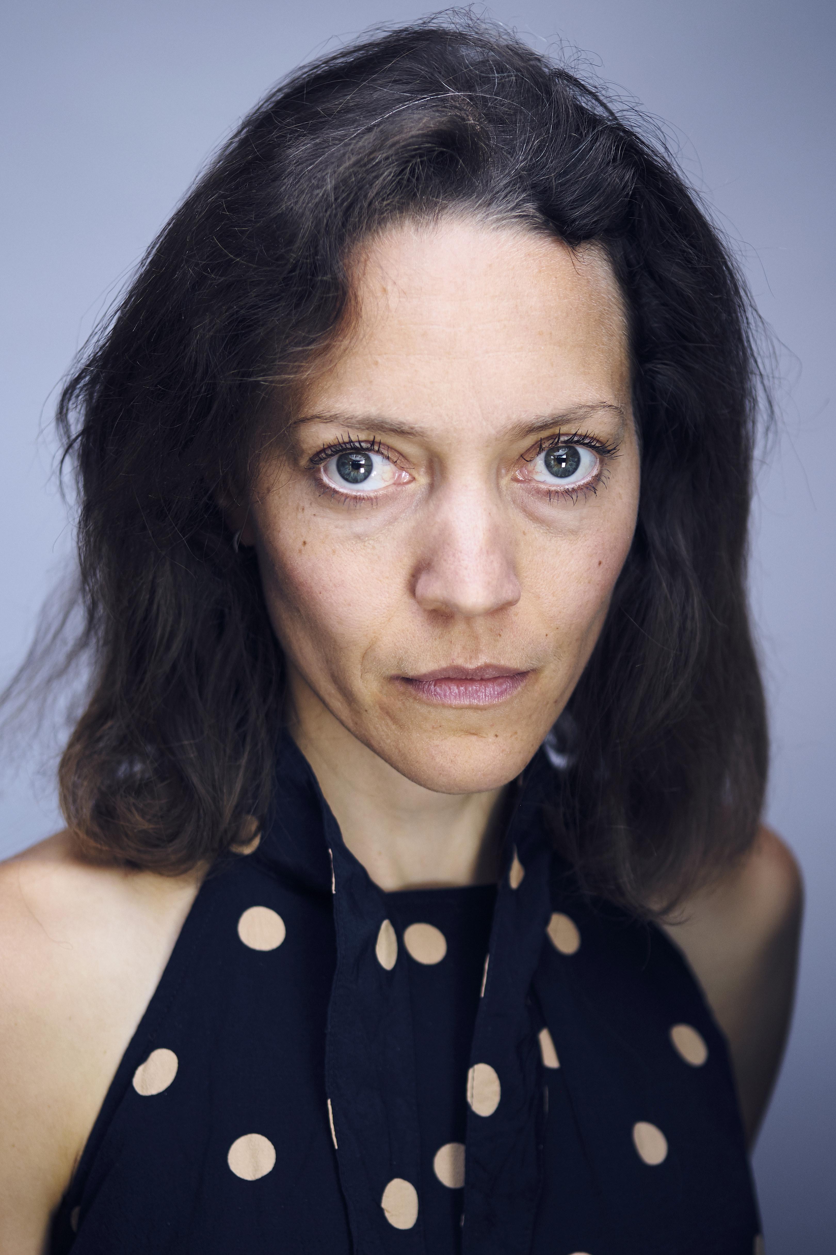 actor Sophie Brooke large photo