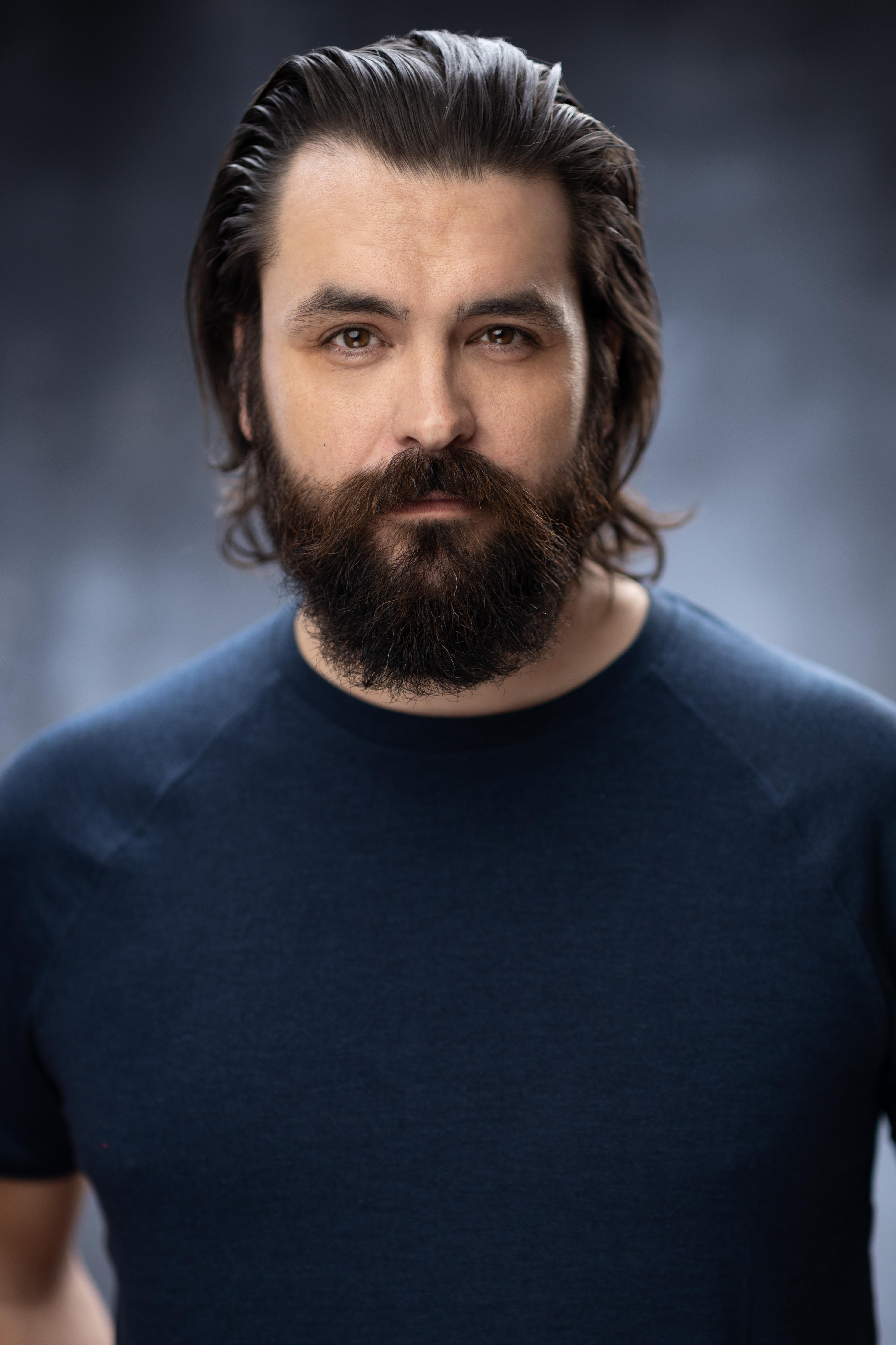 actor Joel Montgrand large photo