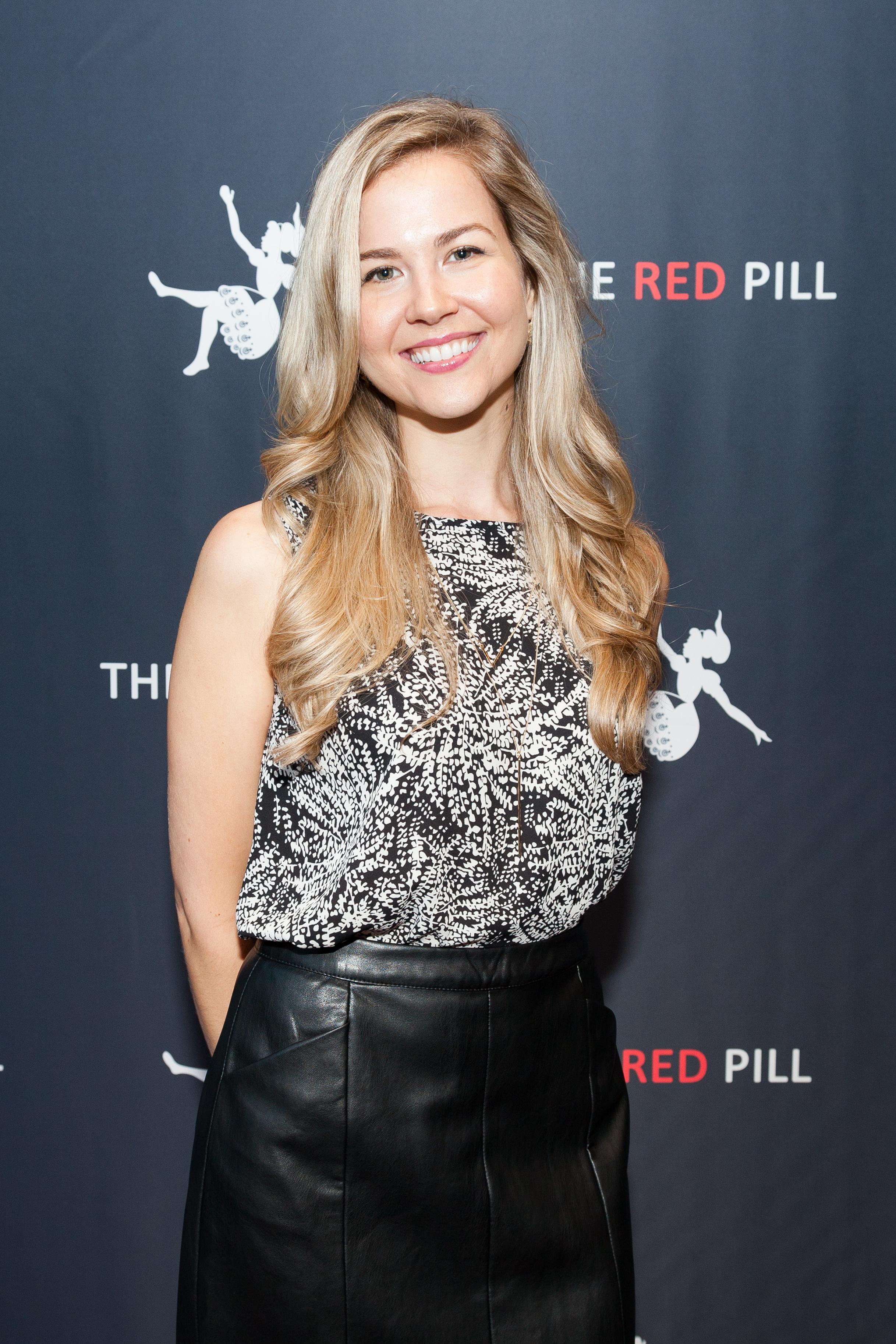 actor Cassie Jaye large photo