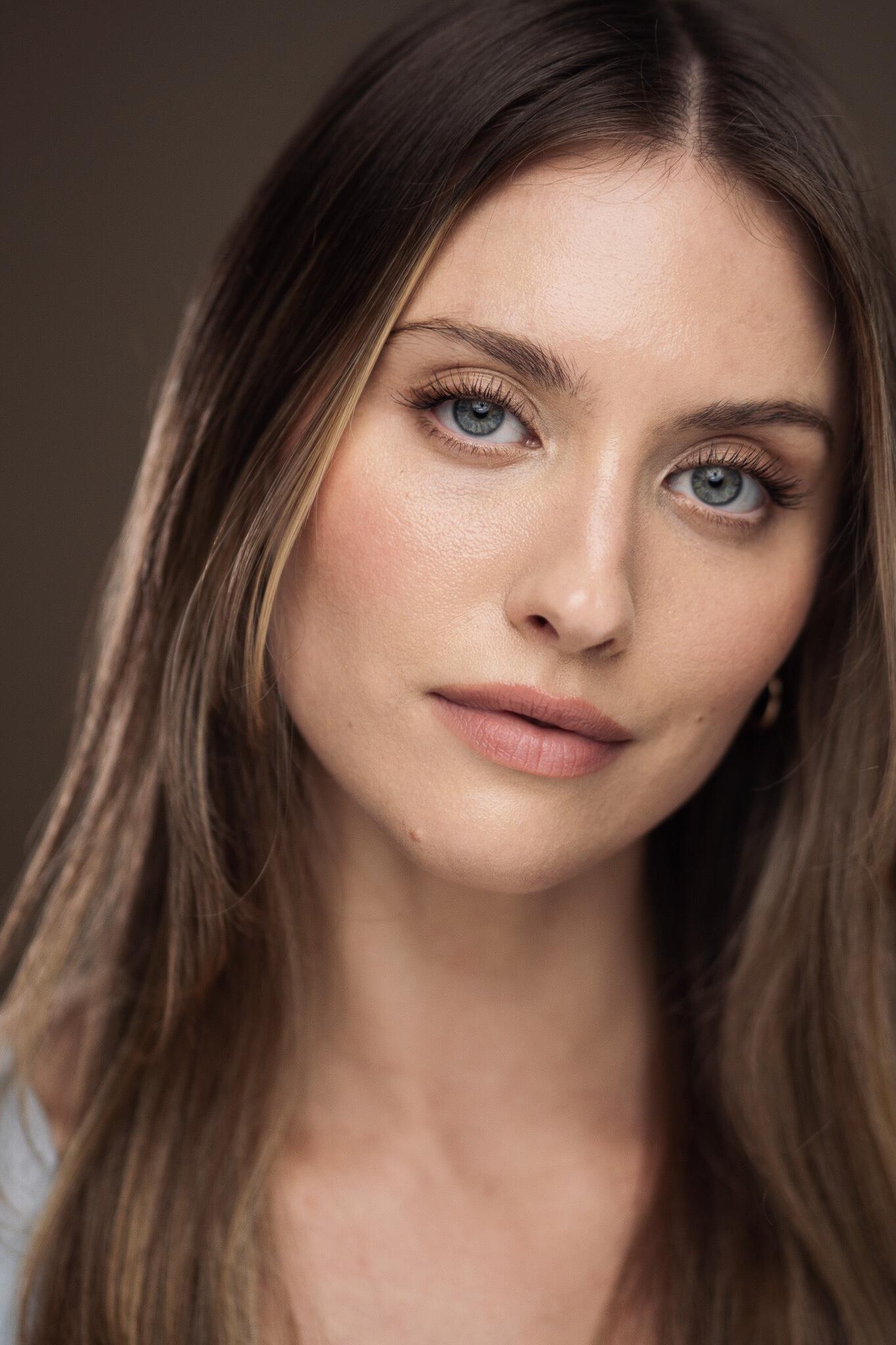 actor Madeleine Morgenweck large photo