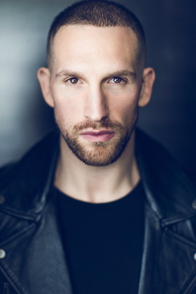 actor Michael Markiewicz large photo