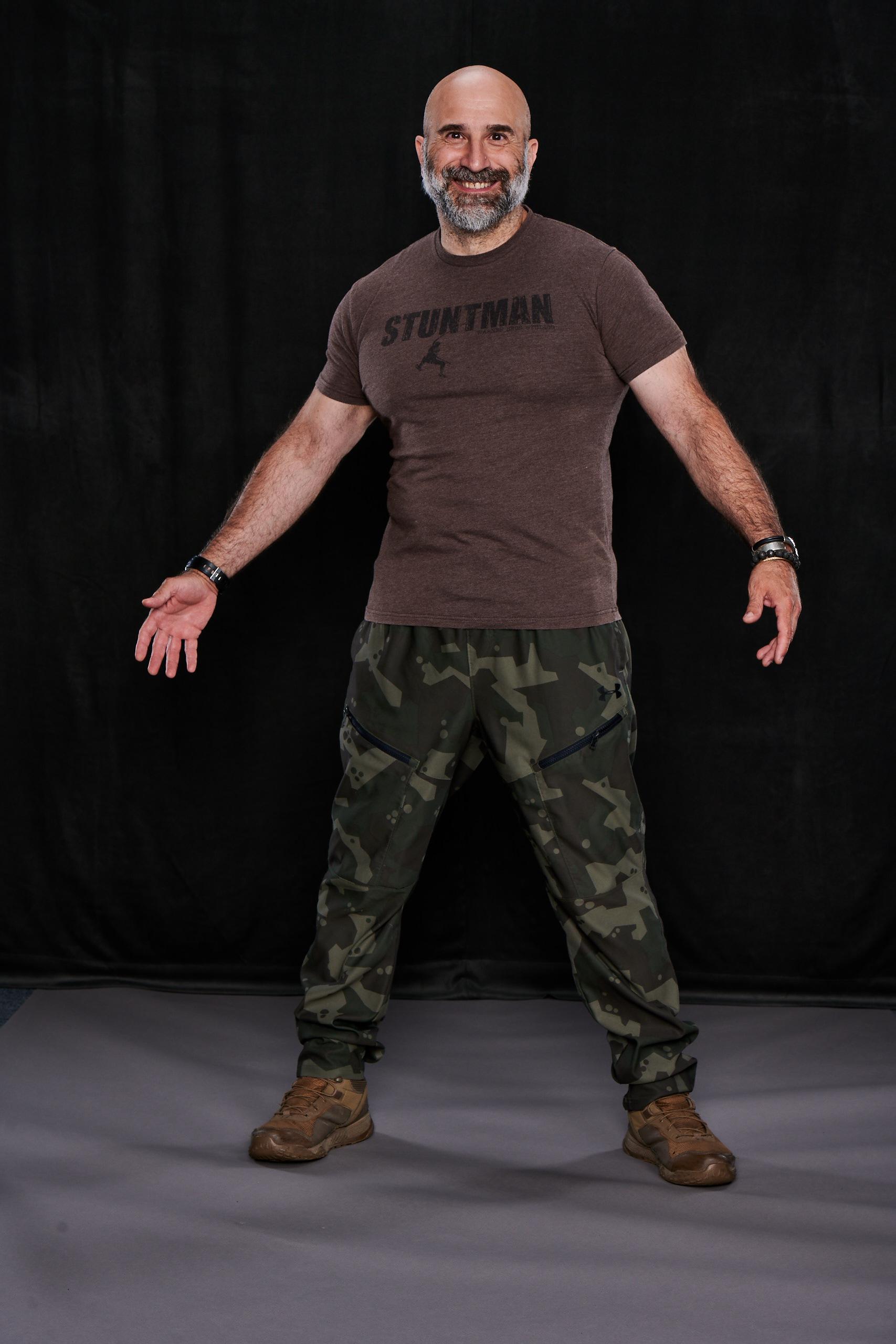 actor Peter Pedrero large photo