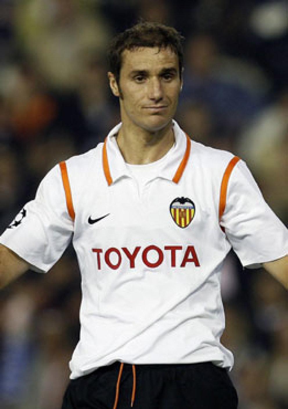 actor Iván Helguera large photo