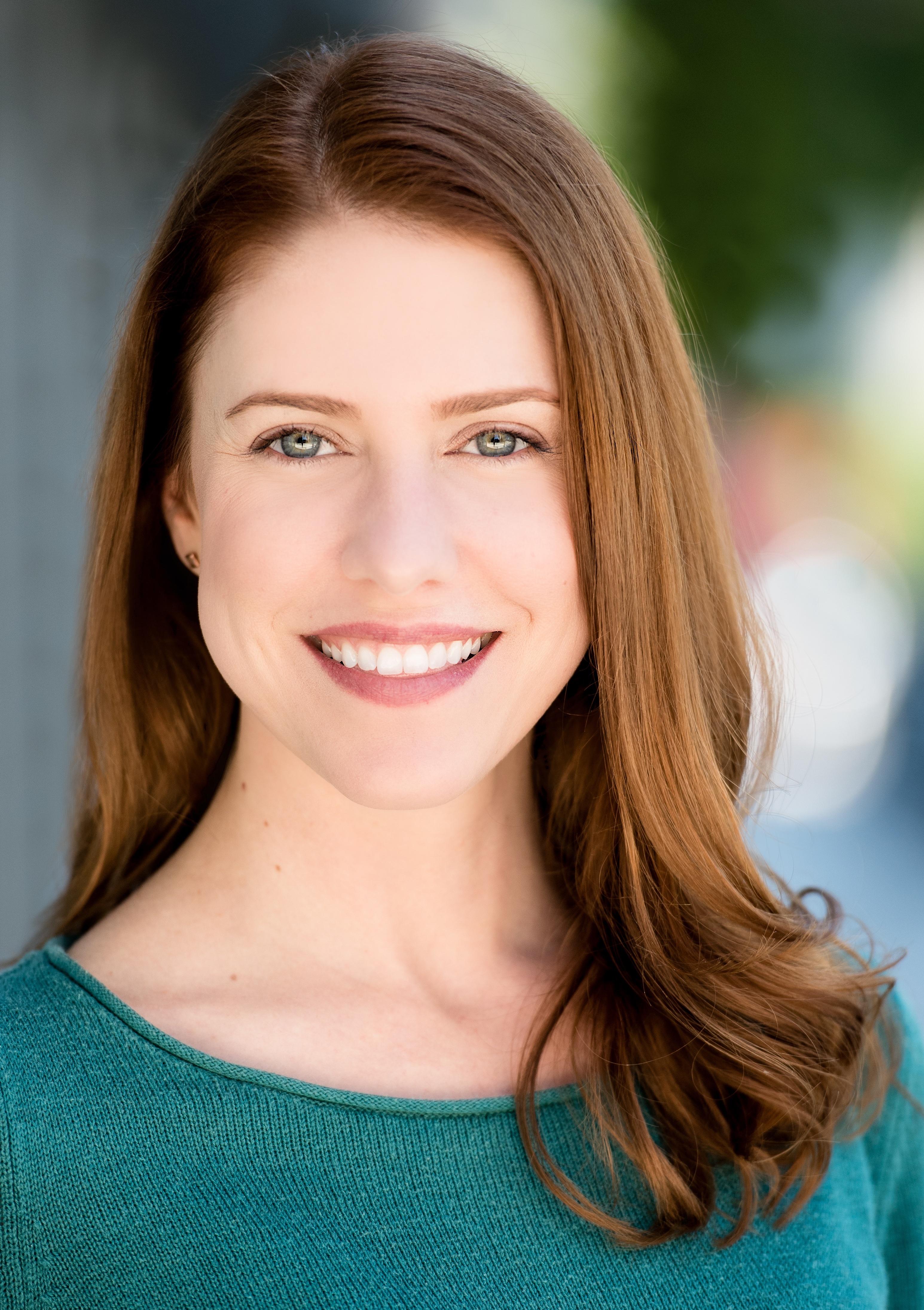 actor Cecily Crow large photo