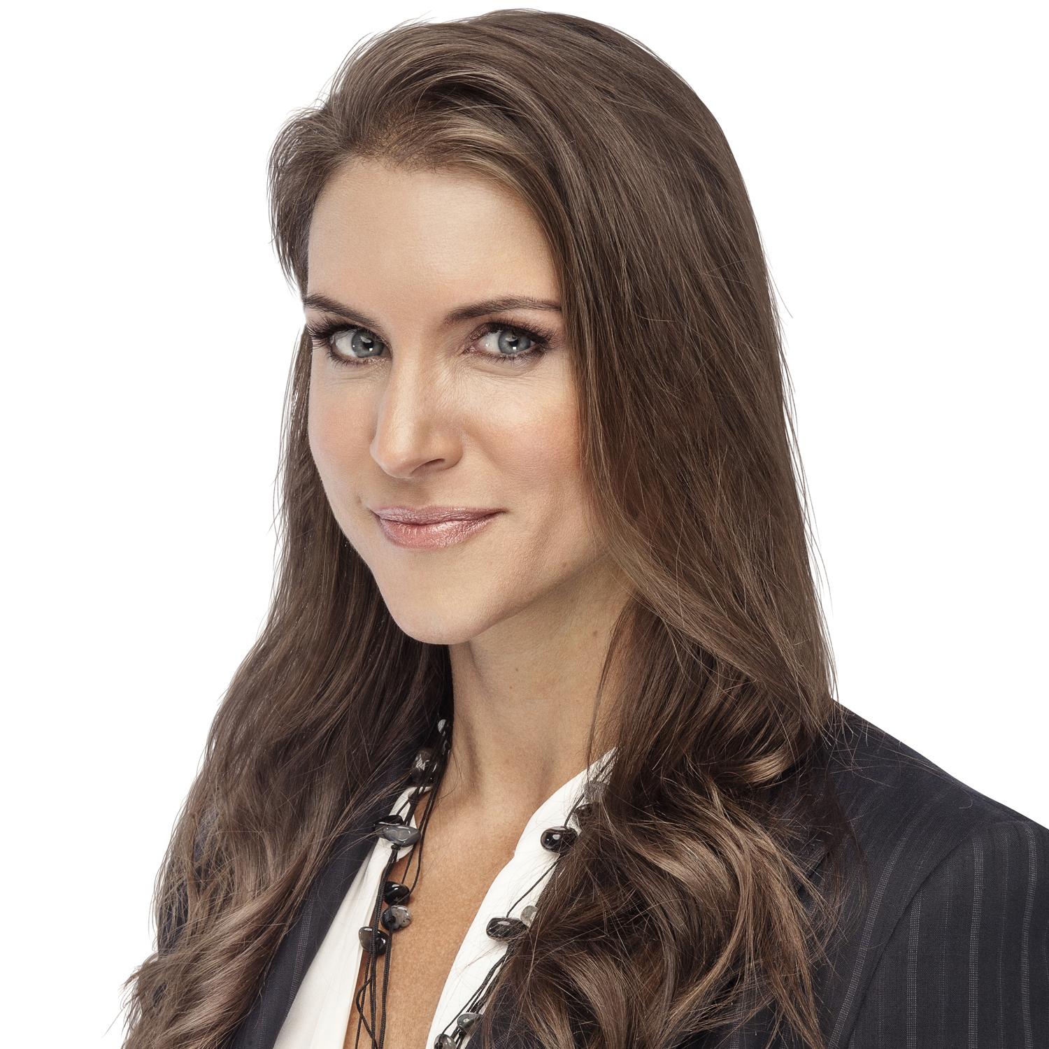 actor Stephanie McMahon large photo