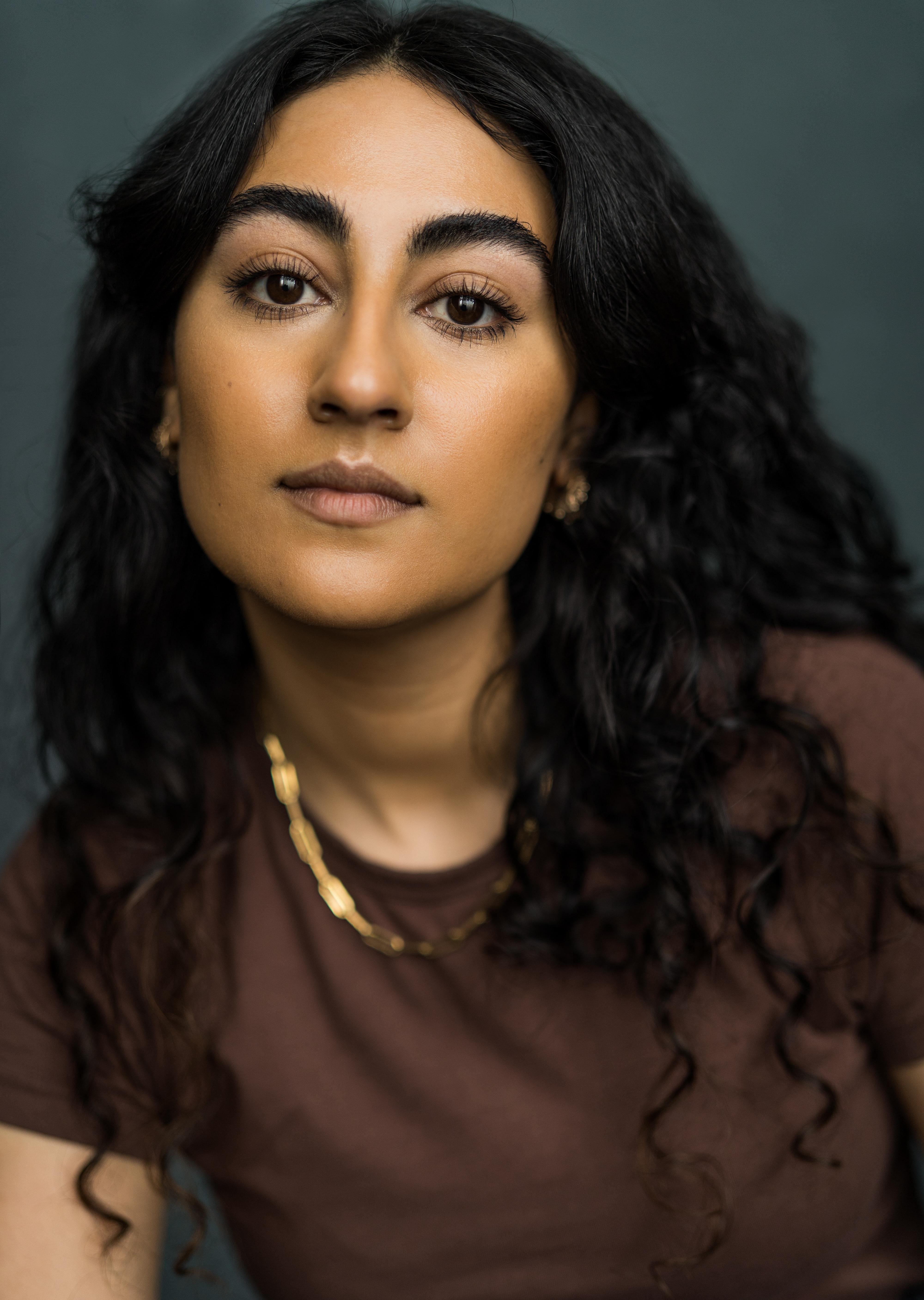 actor Afsaneh Dehrouyeh large photo