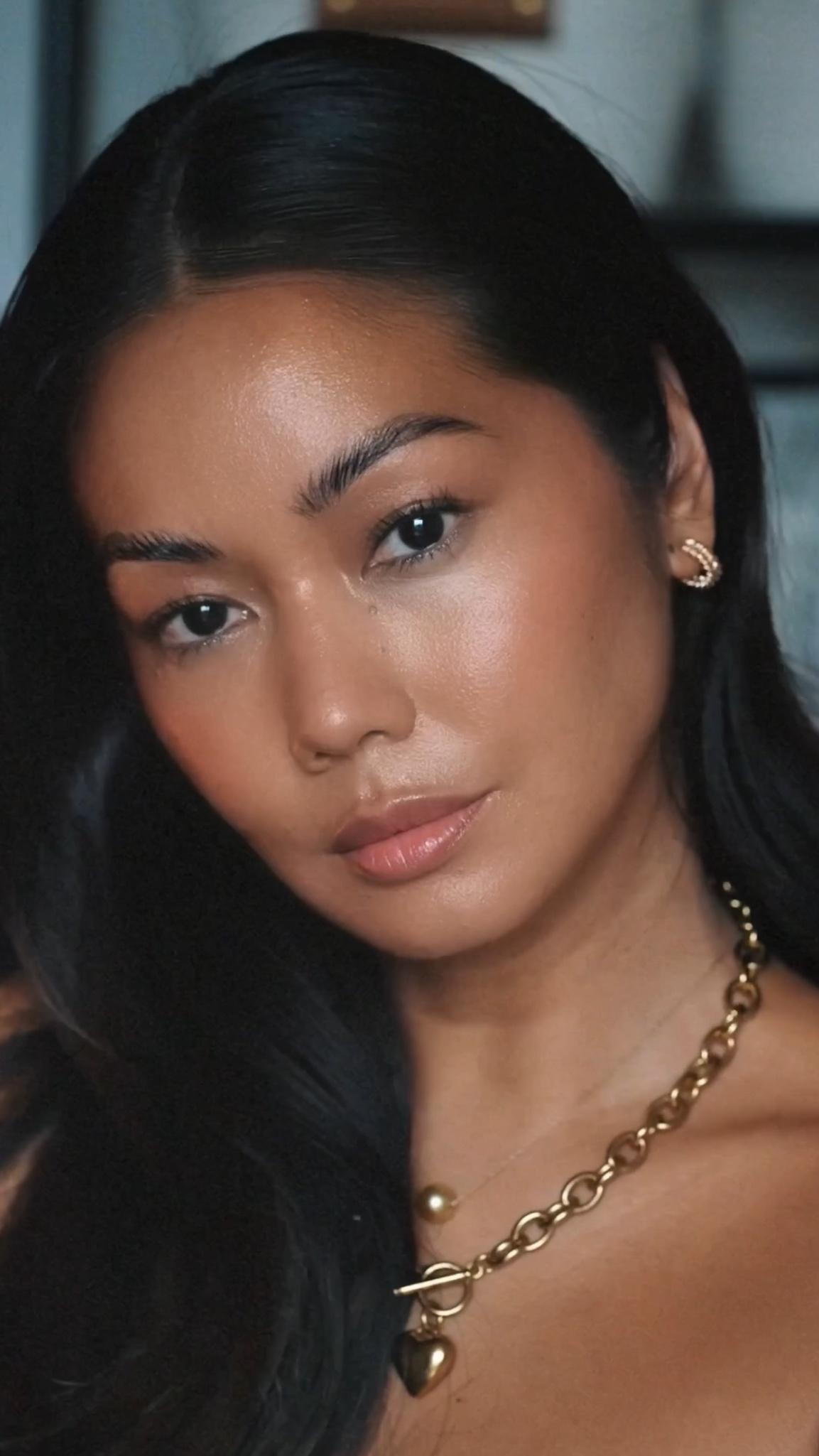 actor Mica Javier large photo