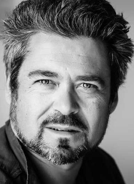 actor Daniel Armand large photo