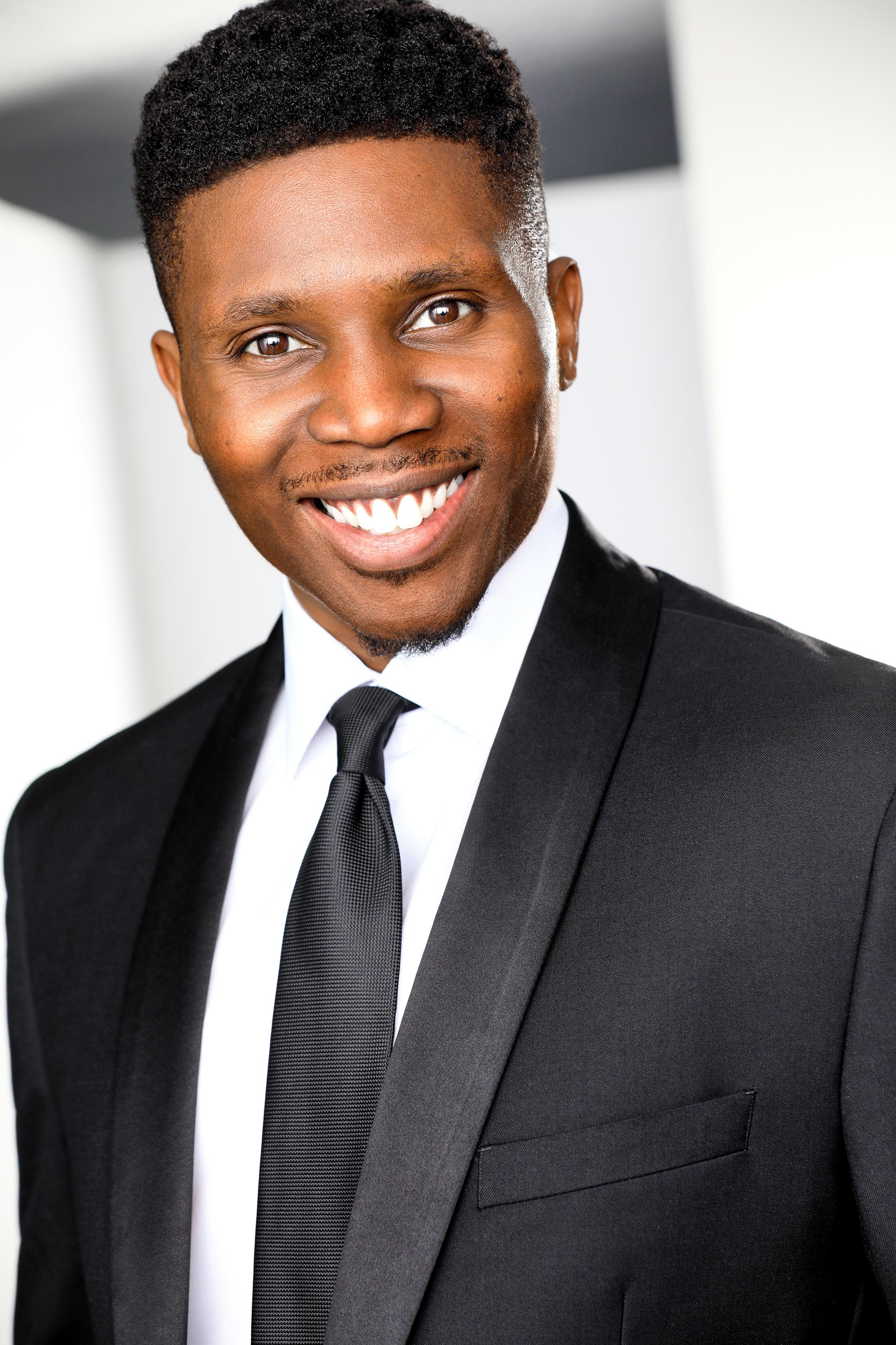 actor Nupeir Garret large photo