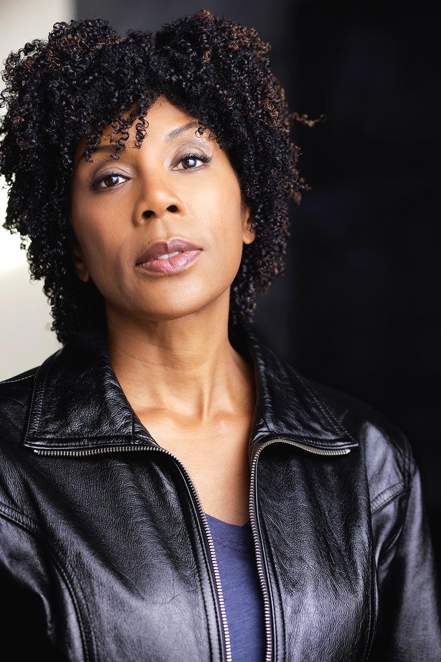 actor Kathryn Smith-McGlynn large photo