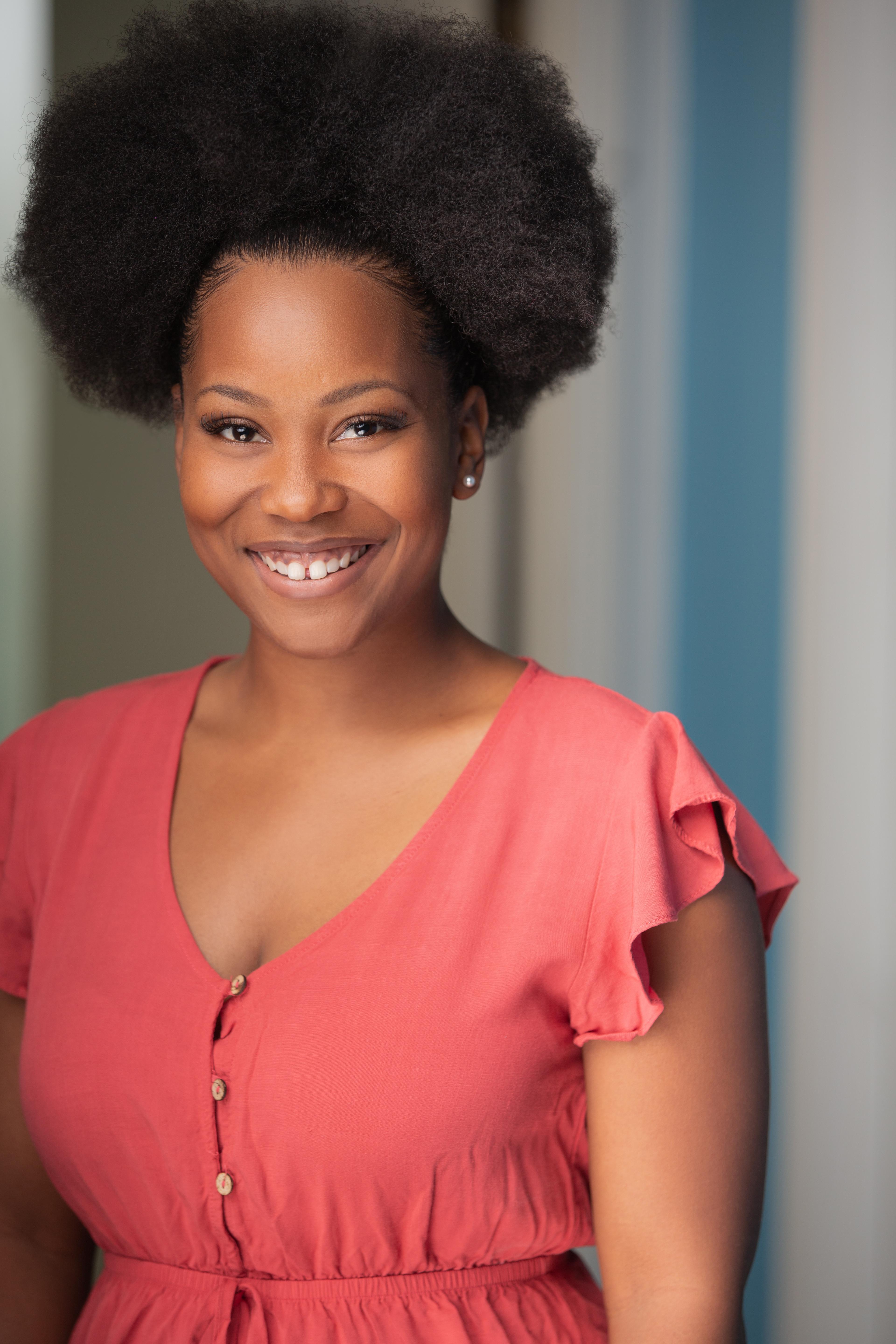 actor Kristin Clark large photo