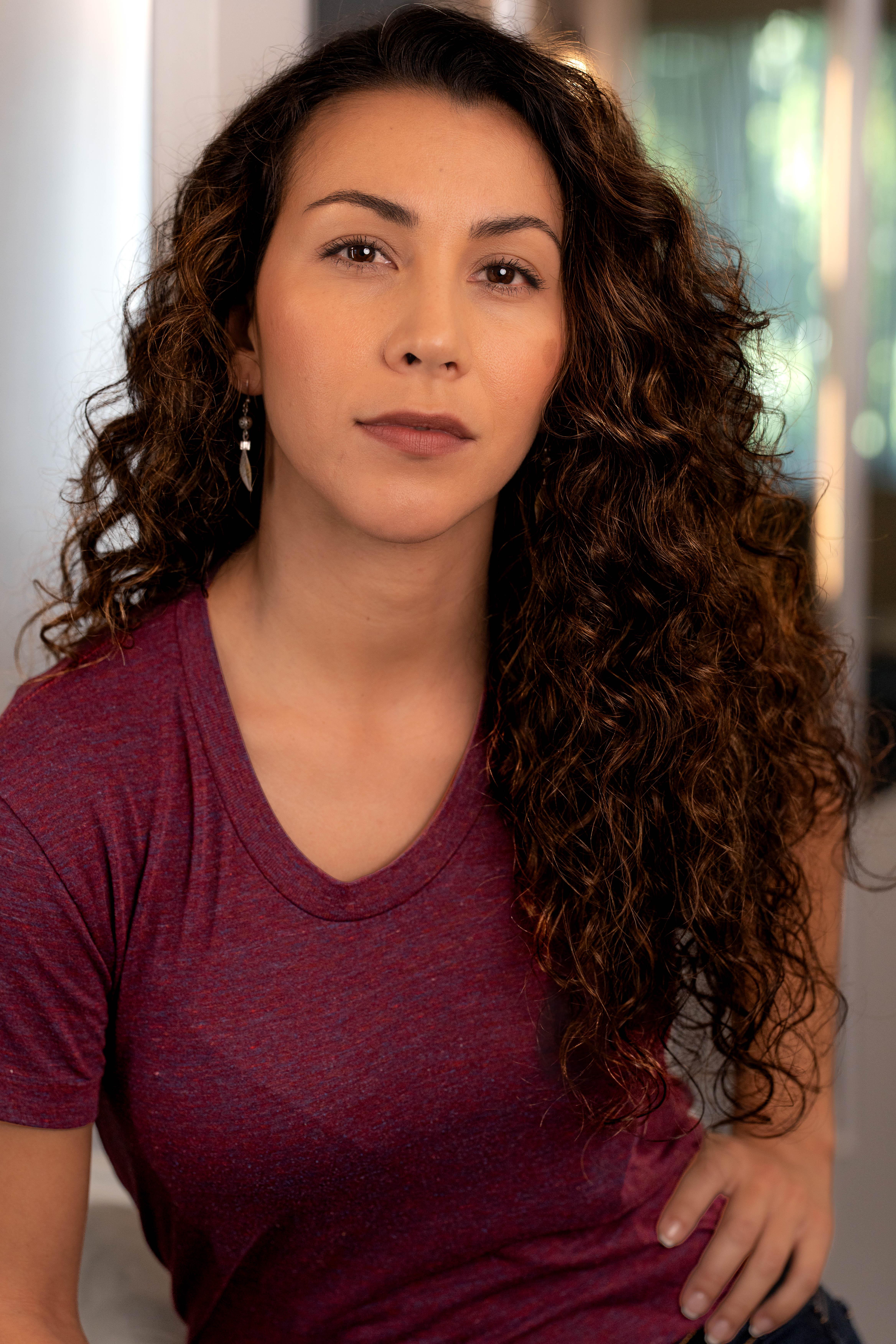 actor Angie Teodora Dick large photo