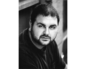 actor Paugh Shadow large photo