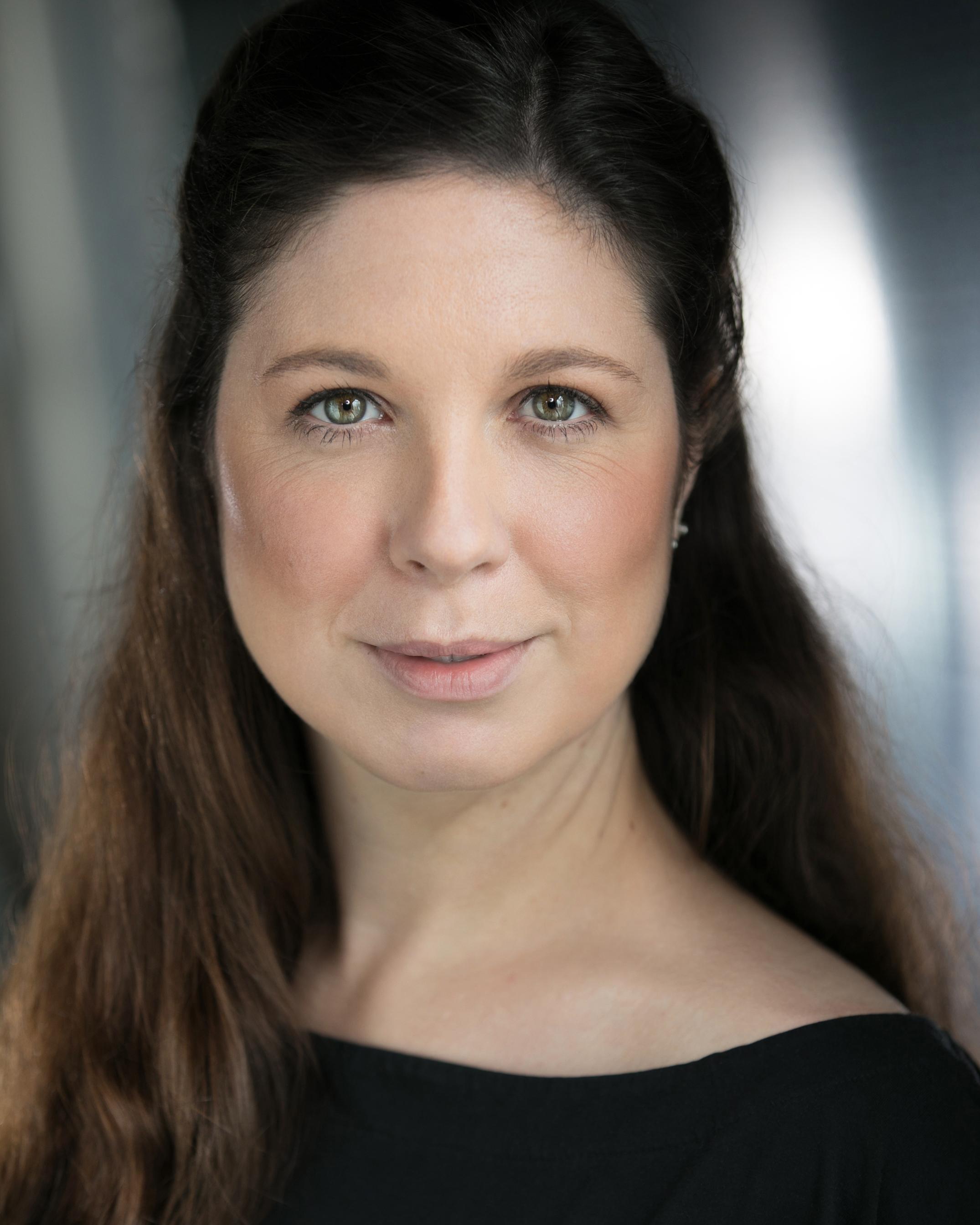 actor Sarah Whitehouse large photo