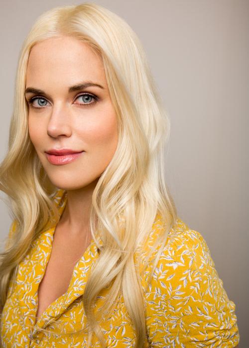 actor Byrdie Bell large photo