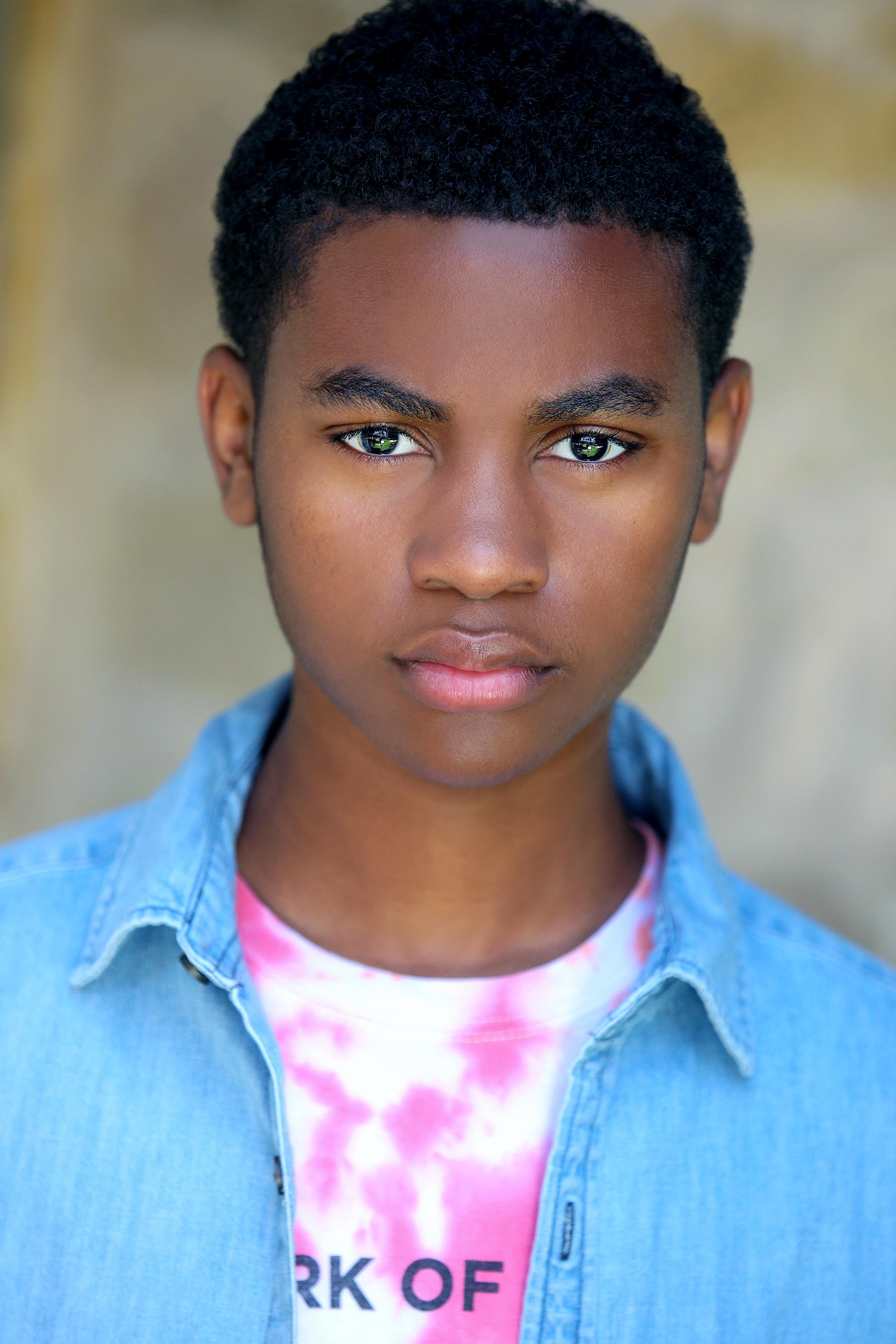 actor Johari Turner large photo