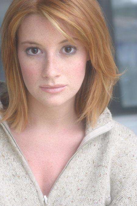 actor Mandy Henderson large photo