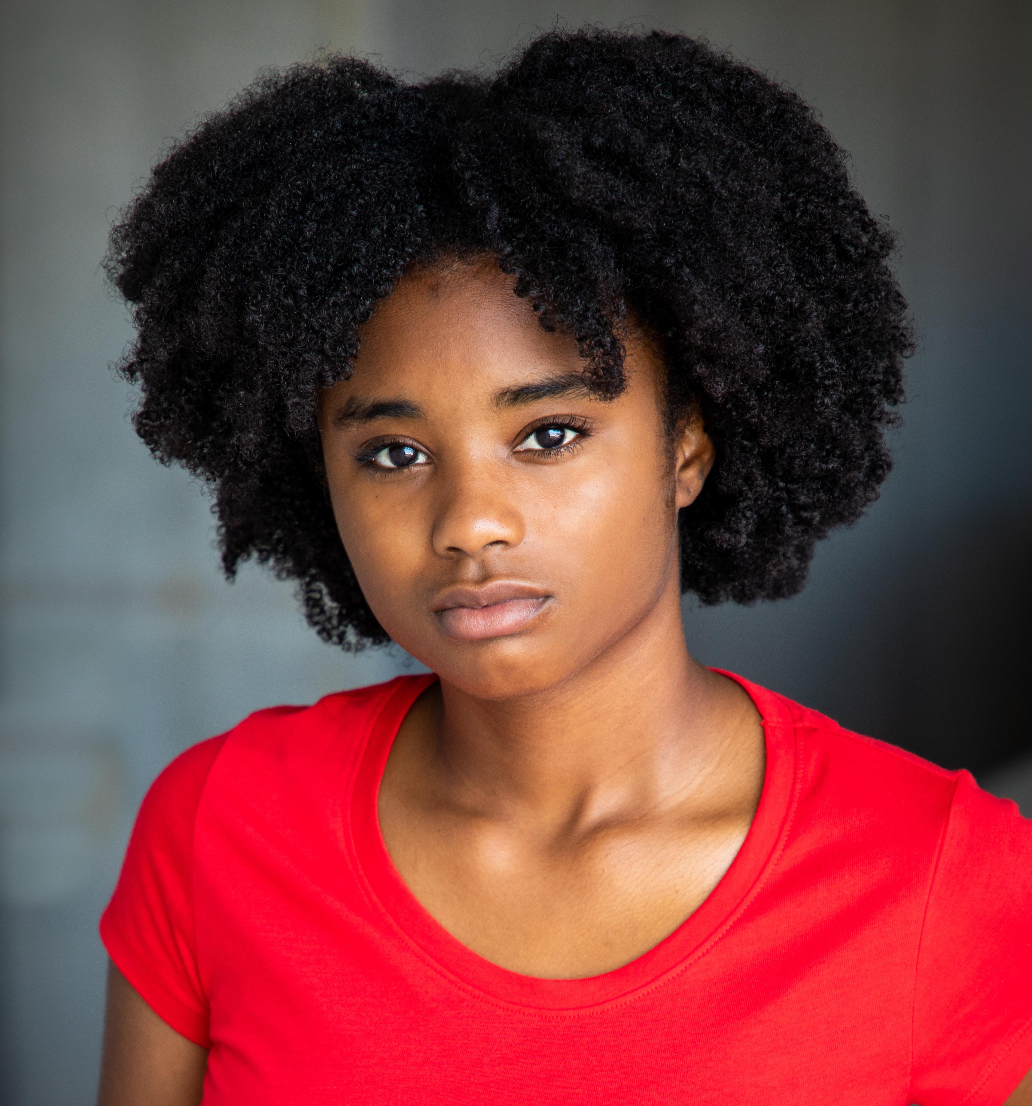 actor N'dia Lamar large photo