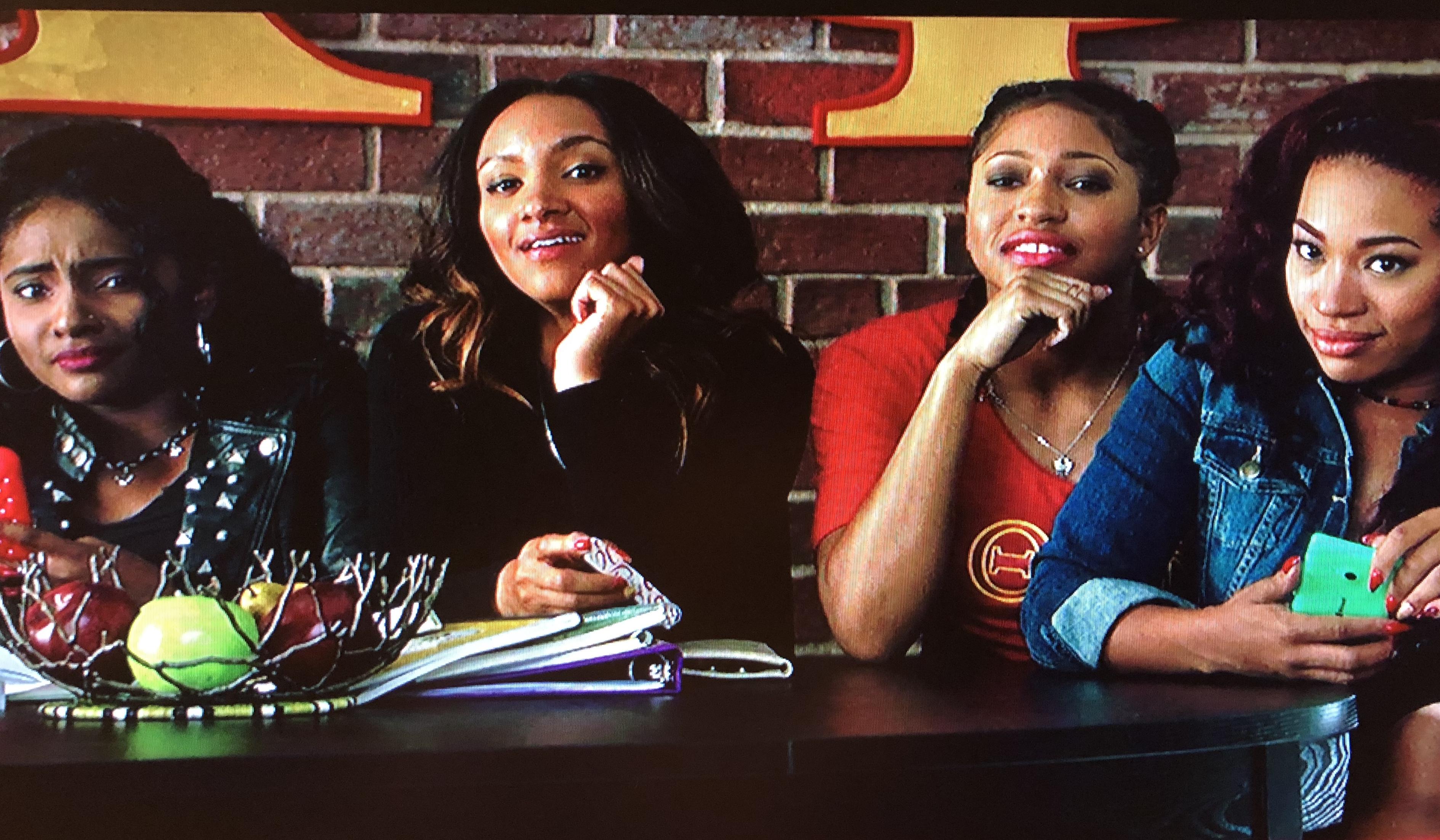 actor Chanel Downey large photo