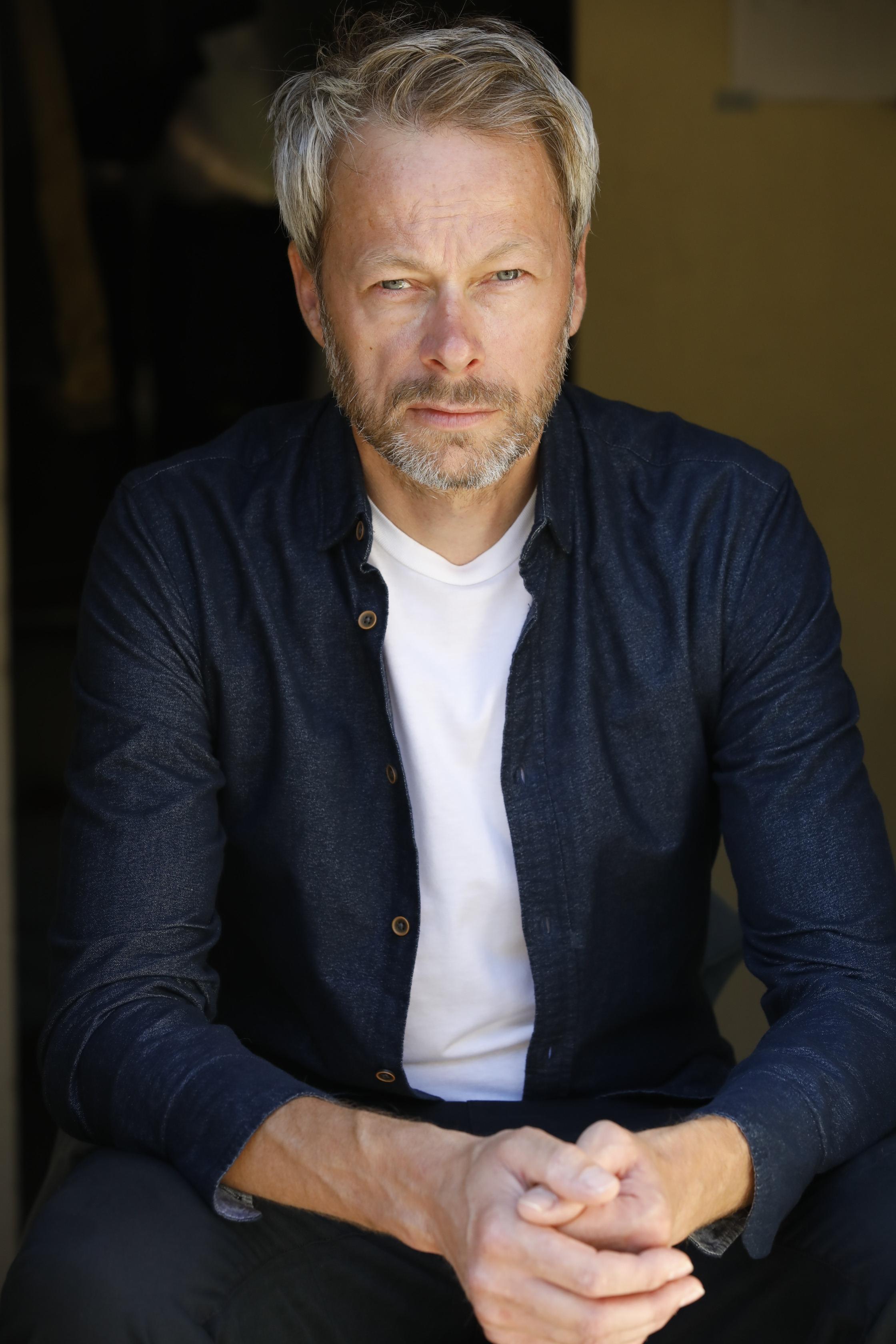 actor Lawrence Sheldon large photo