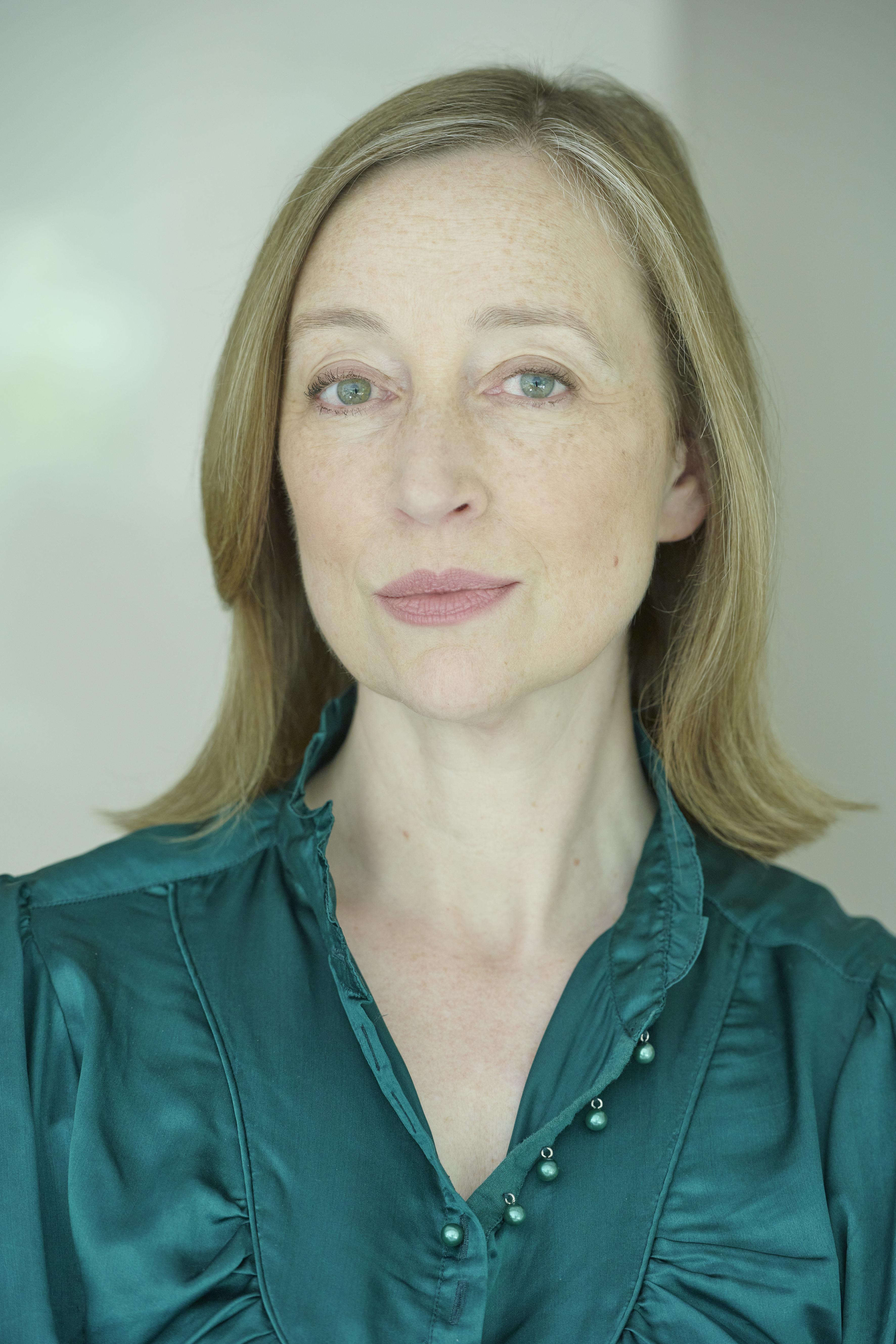 actor Elizabeth Conboy large photo