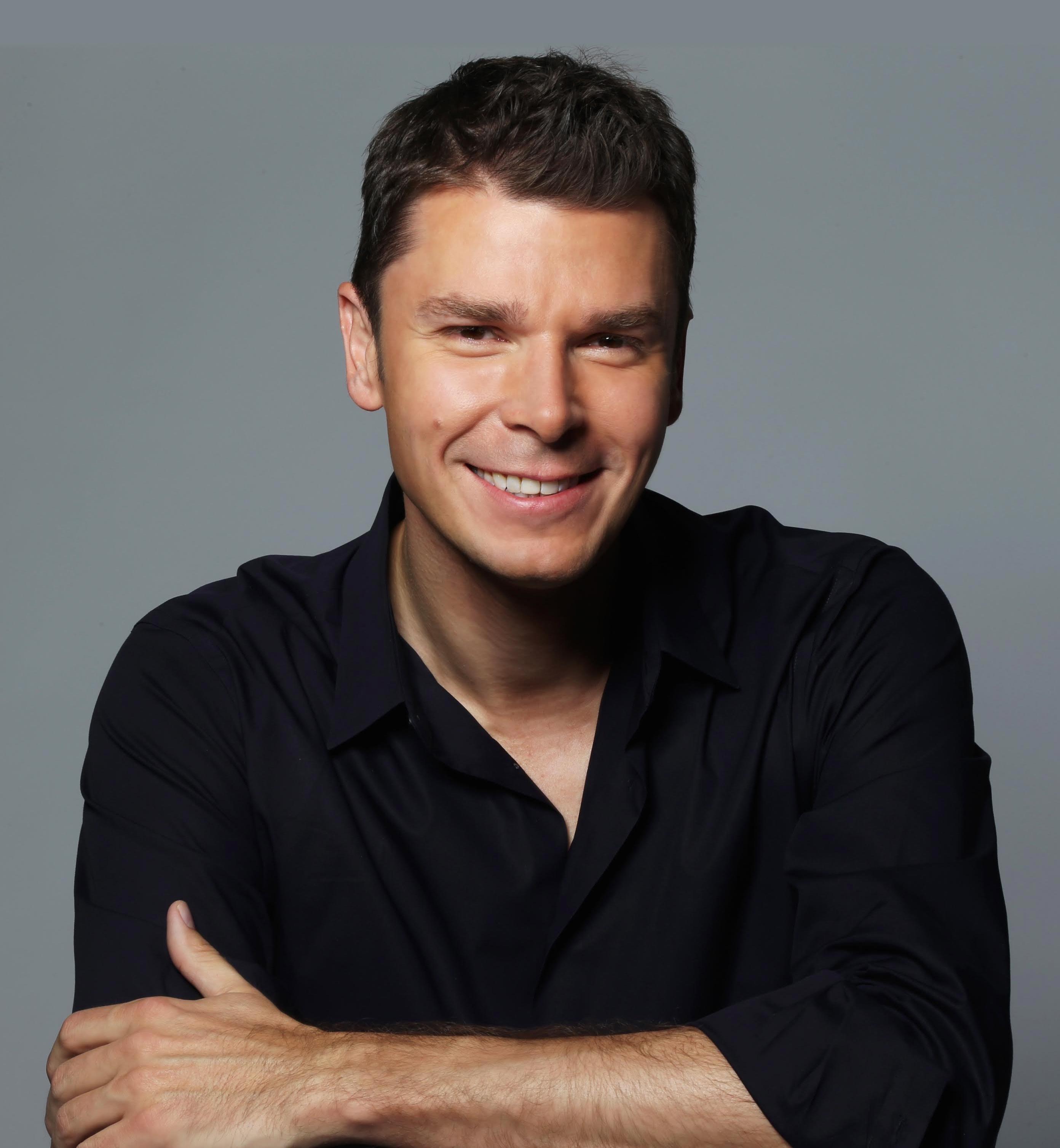 actor Matthew Roszak large photo