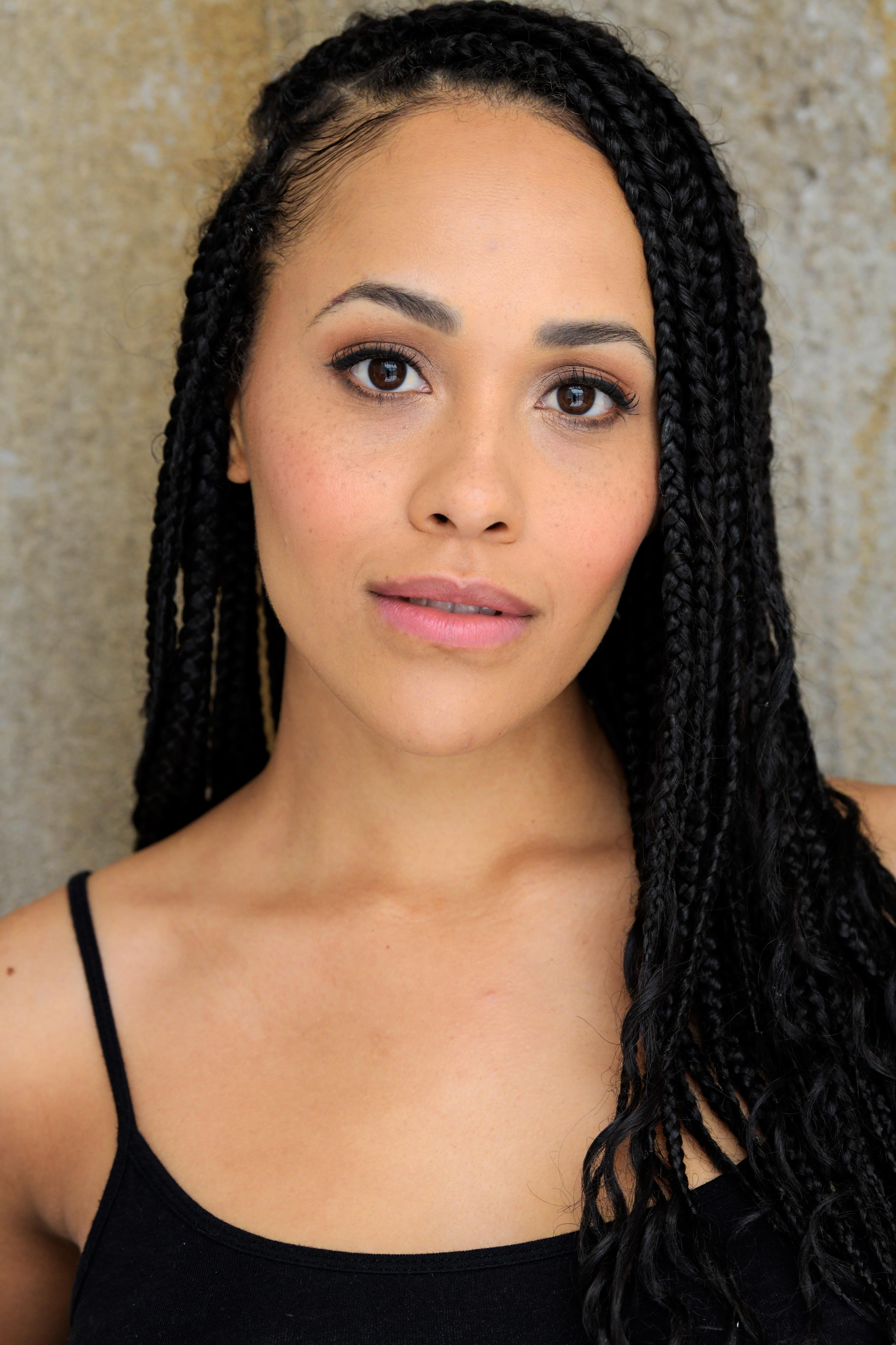 actor Tanya Fear large photo