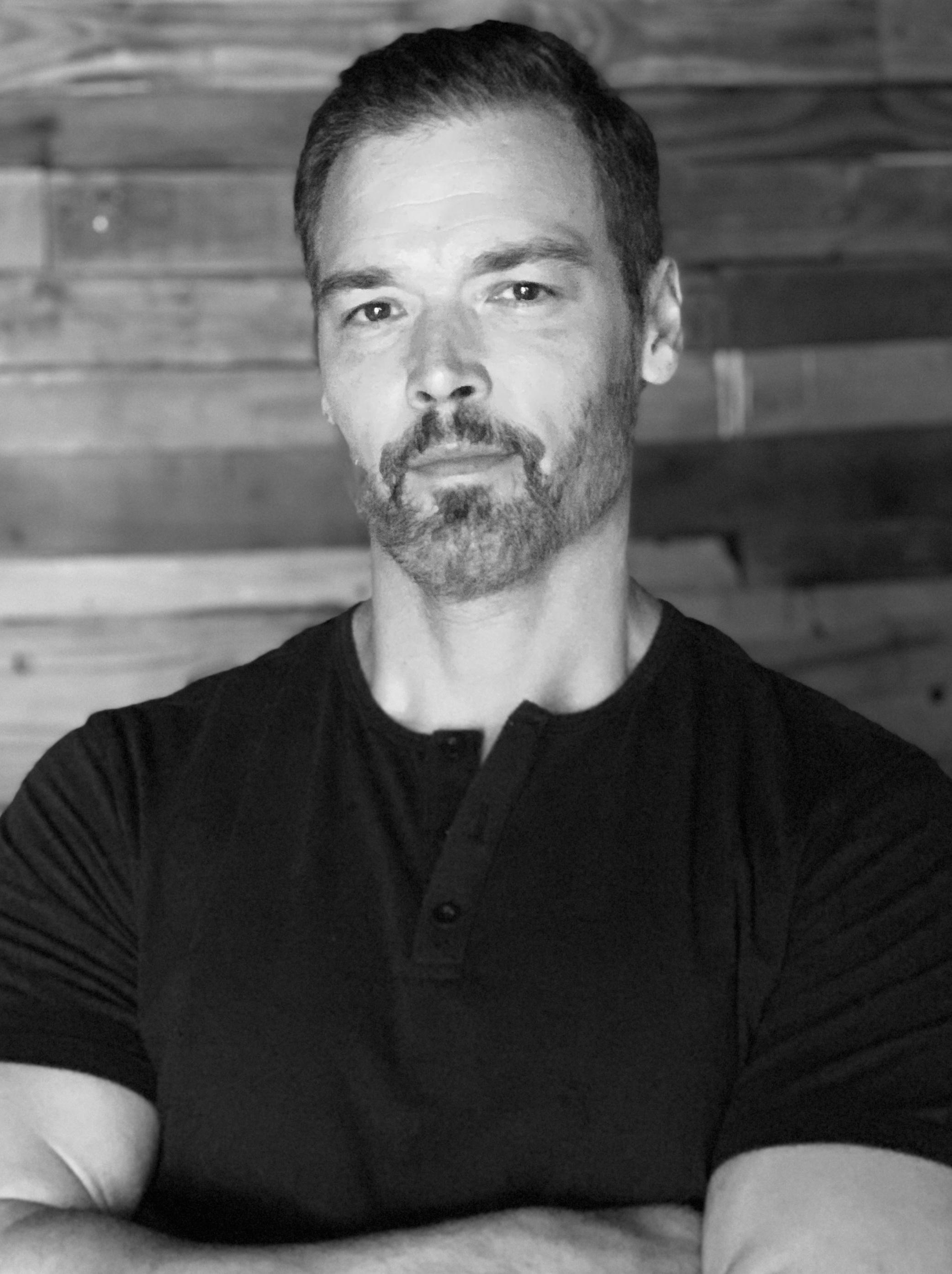 actor Ryan Bottiglieri large photo