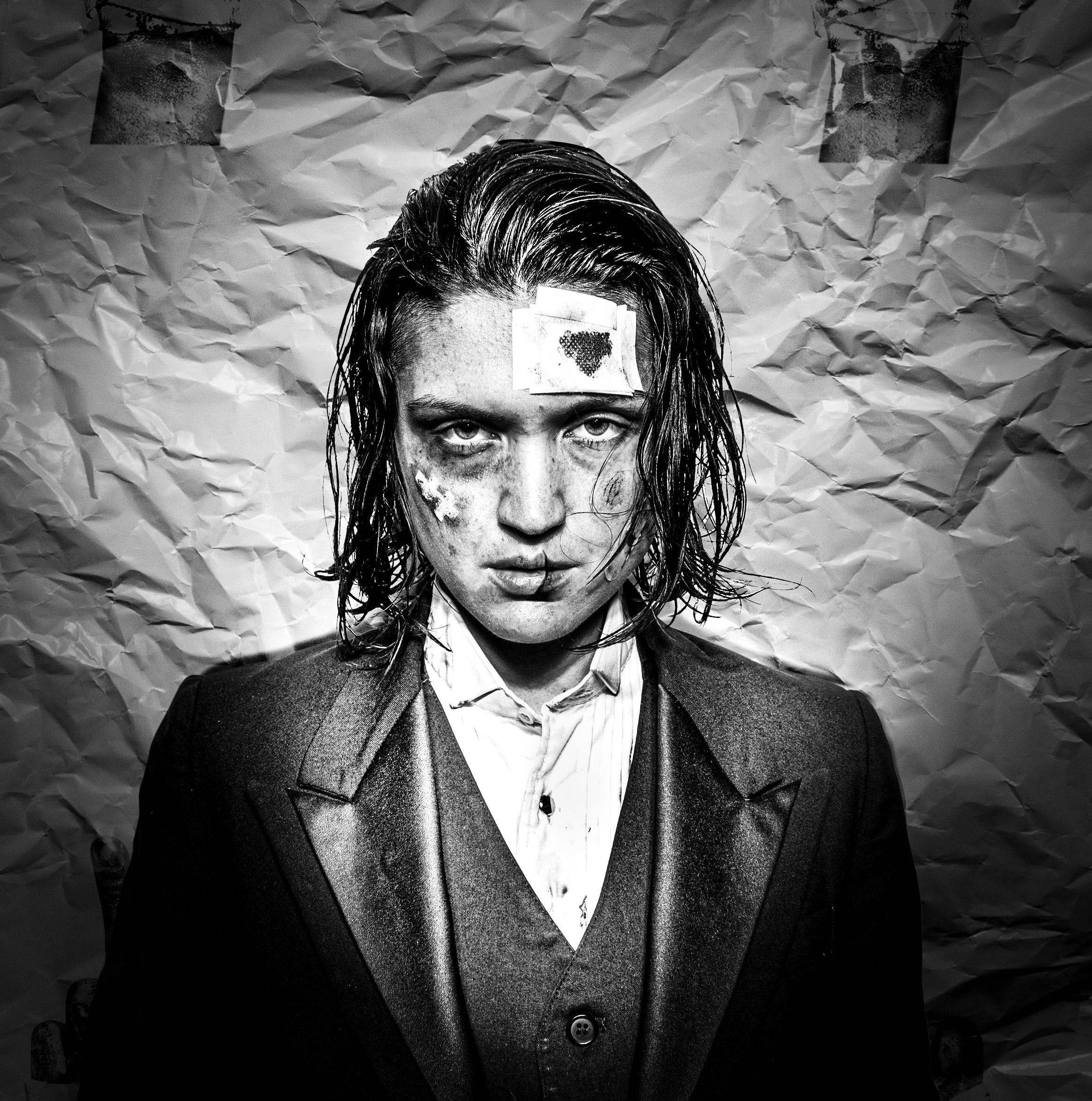 actor Erin Naifeh large photo