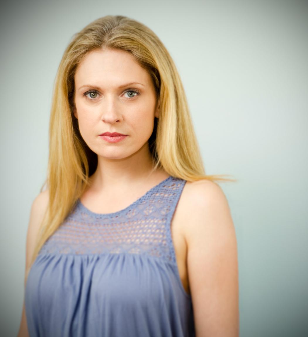 actor Mary Krohnert large photo