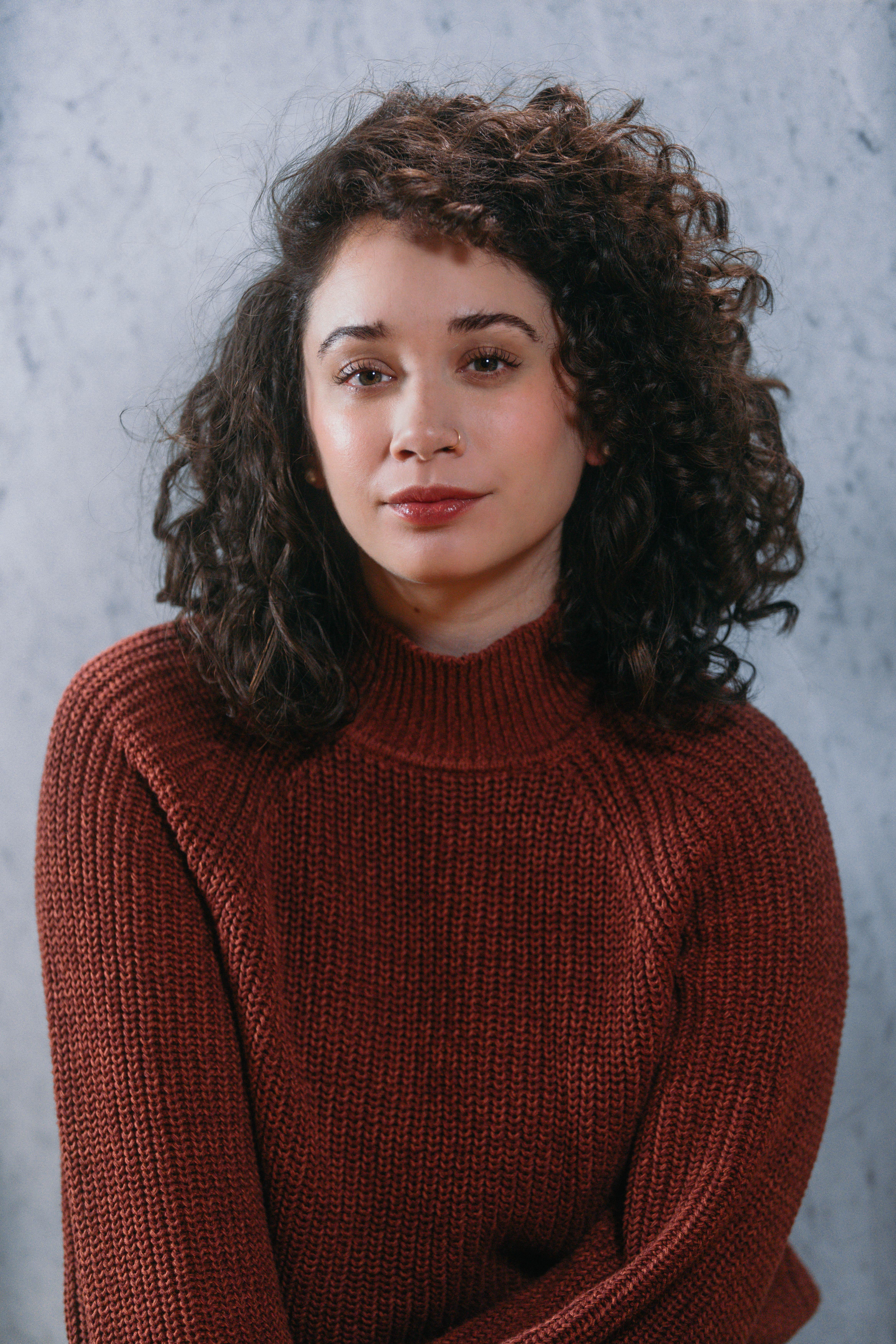 actor Victoria Harrington large photo