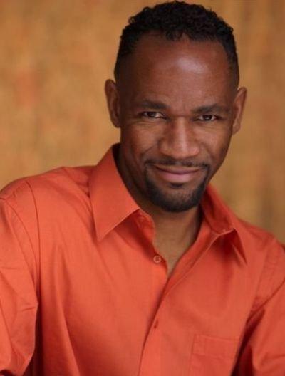 actor Stevie Johnson large photo