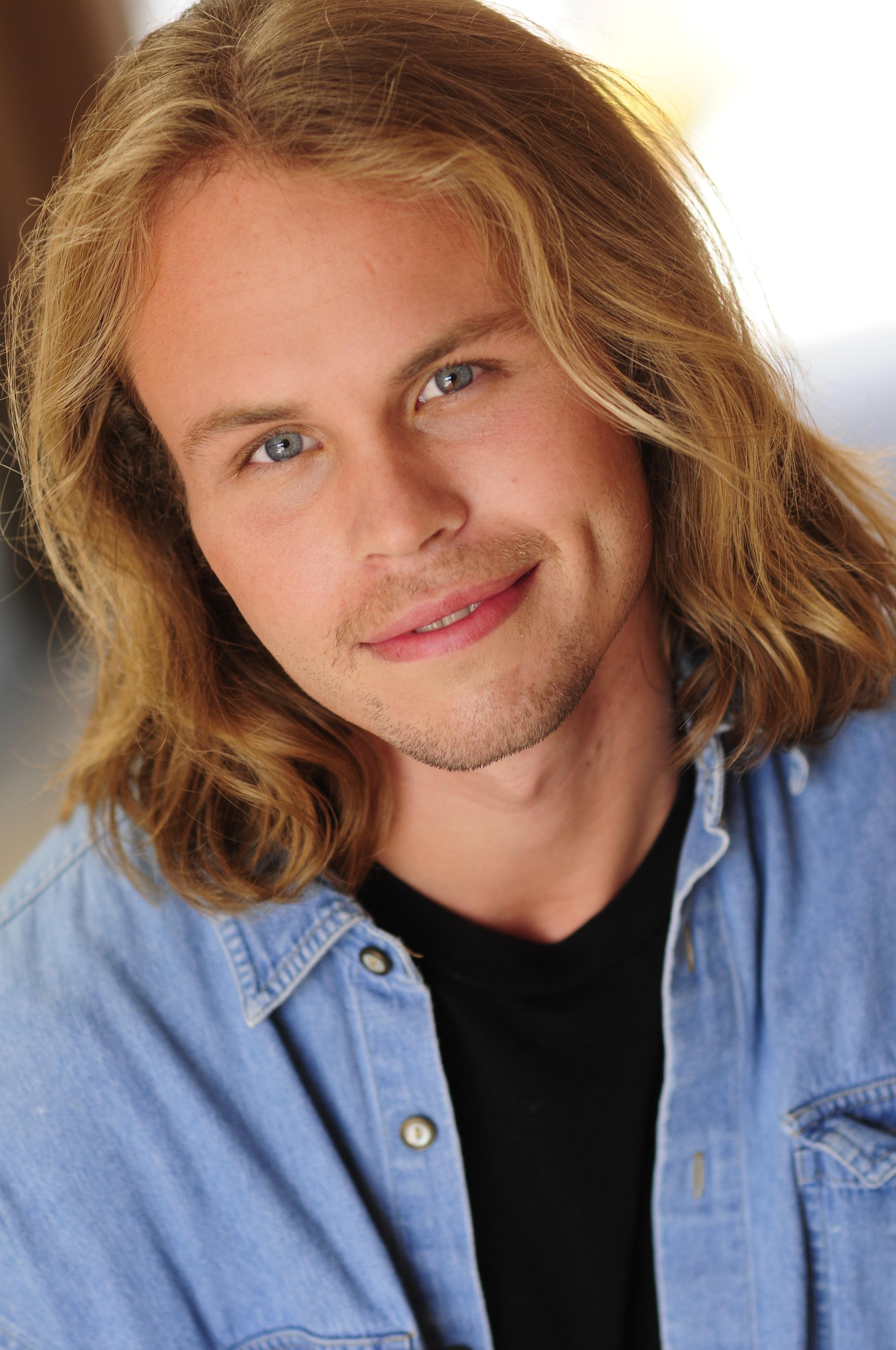 actor Rane Thomason large photo