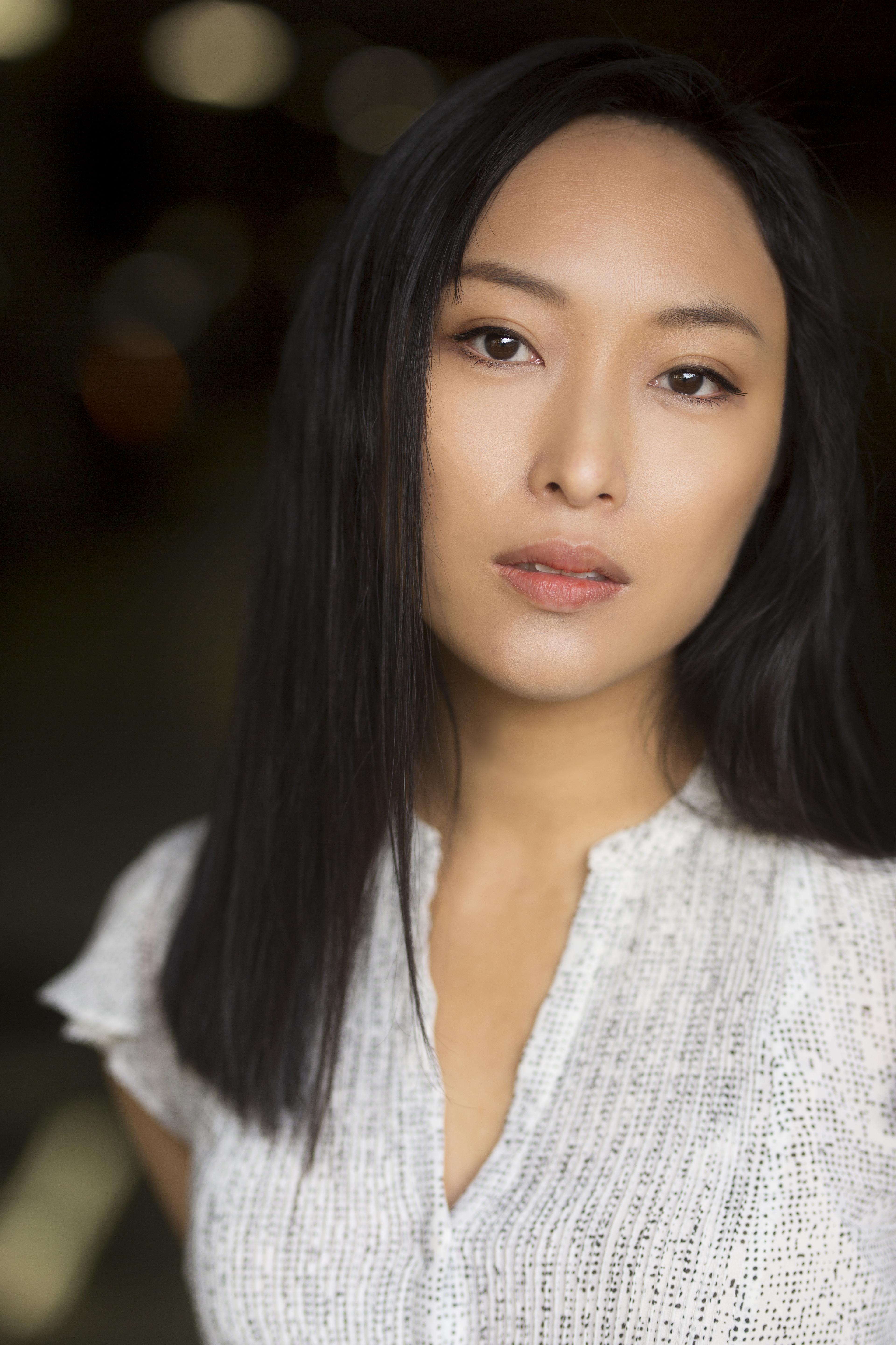 actor Miho Suzuki large photo