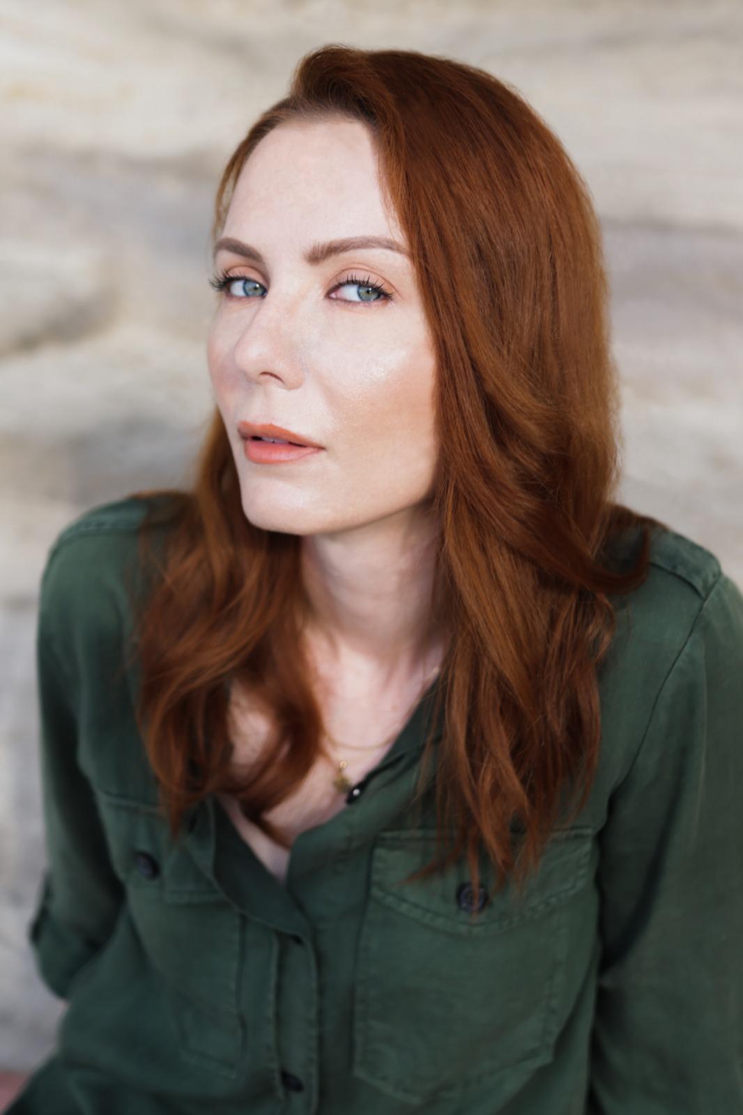 actor Kasia Stelmach large photo