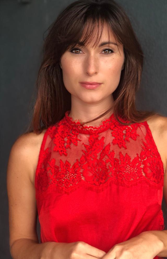 actor Emily Karlsson large photo