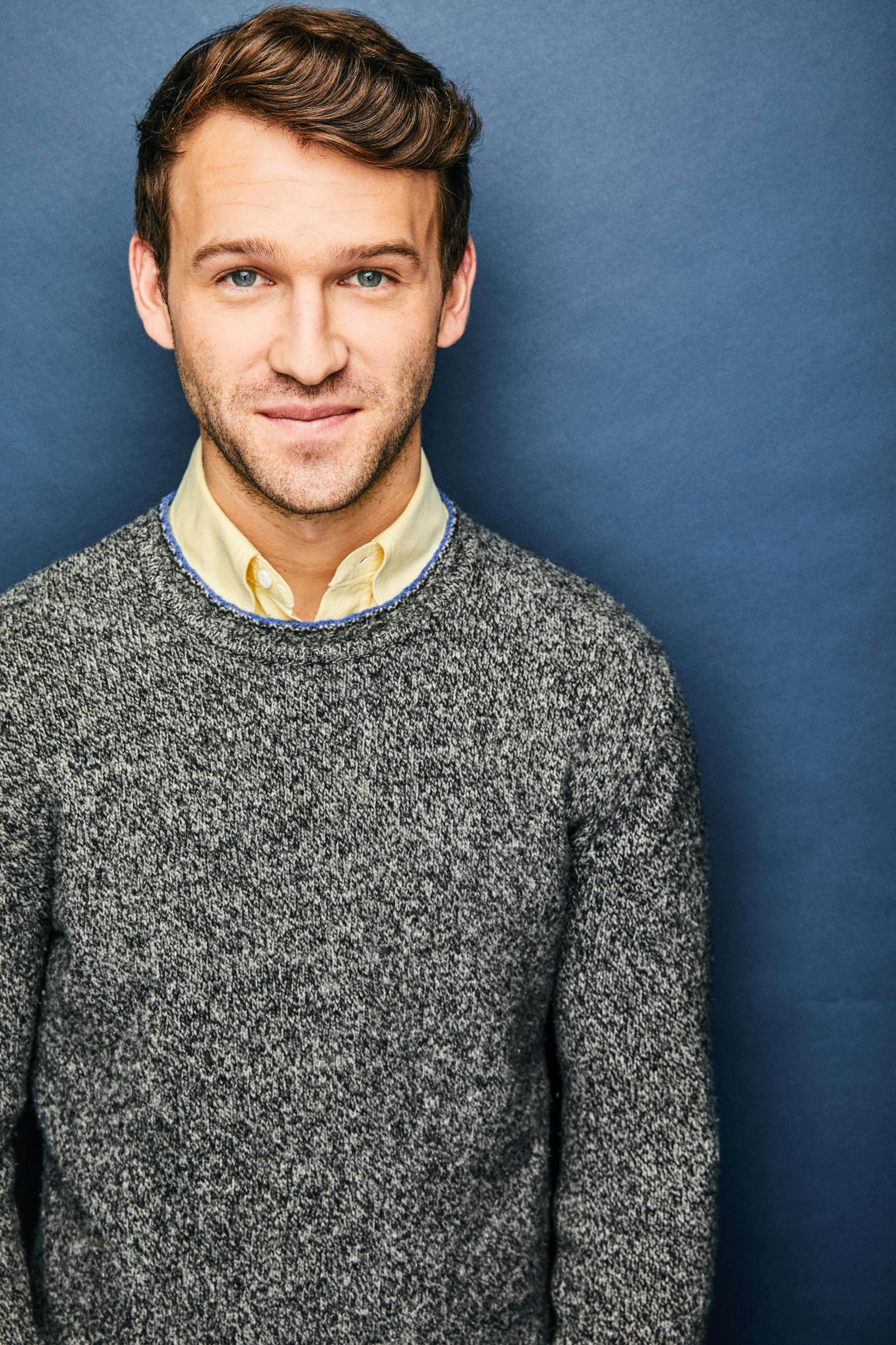 actor Andrew Asper large photo