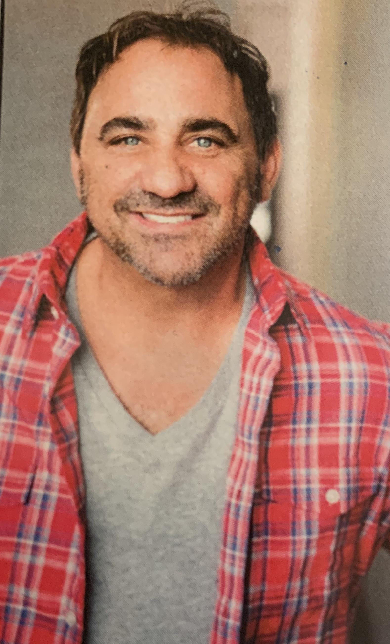 actor Chris Degner large photo