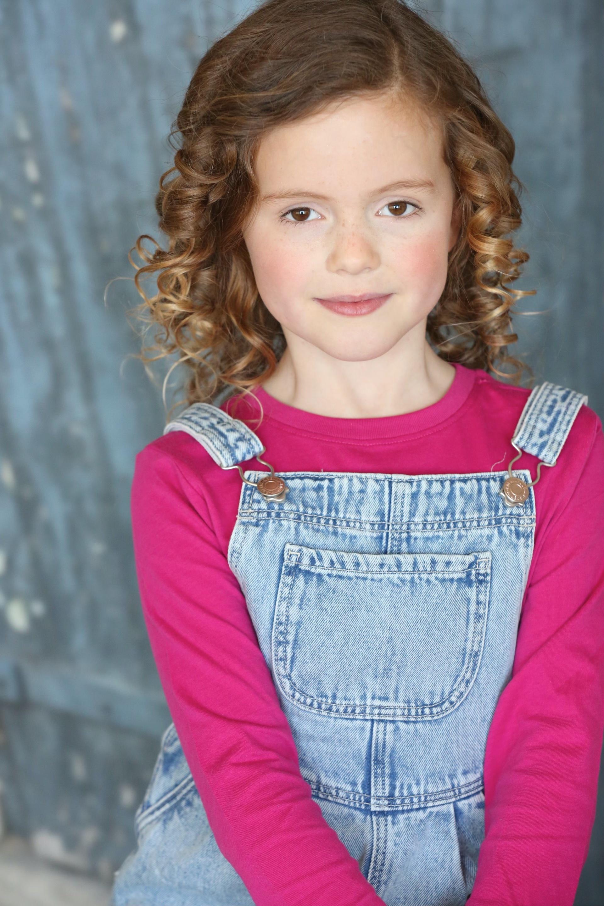 actor Audrey Ramseyer large photo