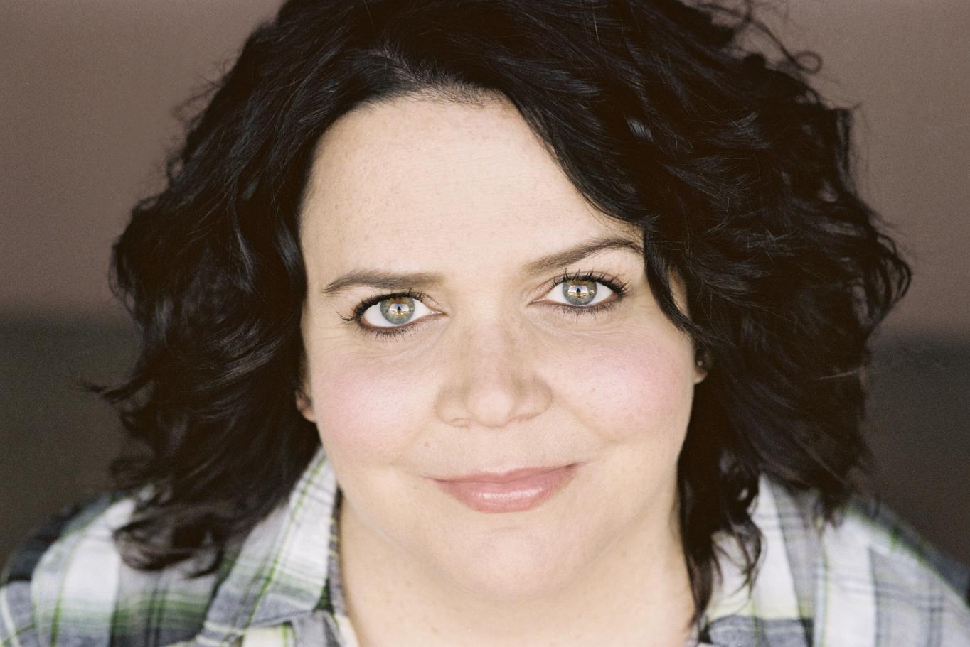 actor Jen Ray large photo