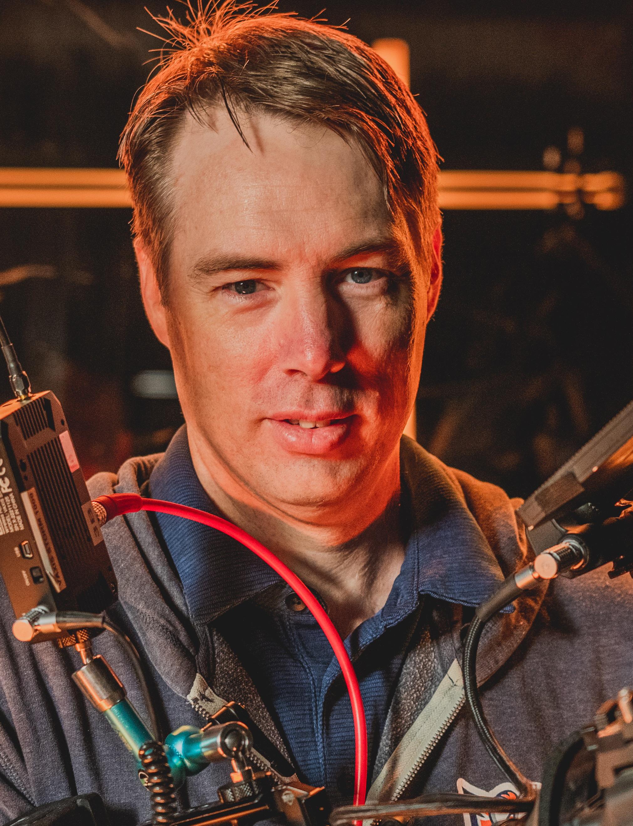 actor Adam Beck large photo