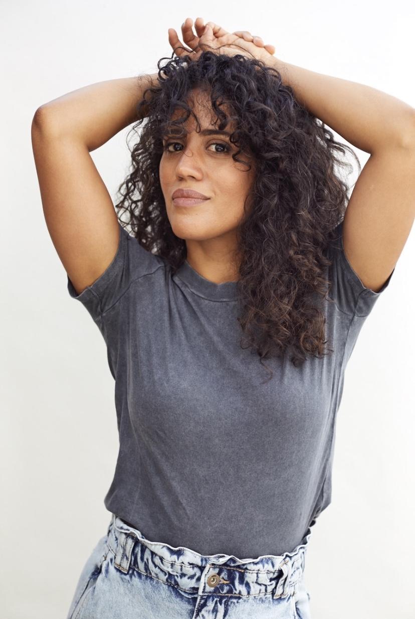 actor Kimberli Flores large photo