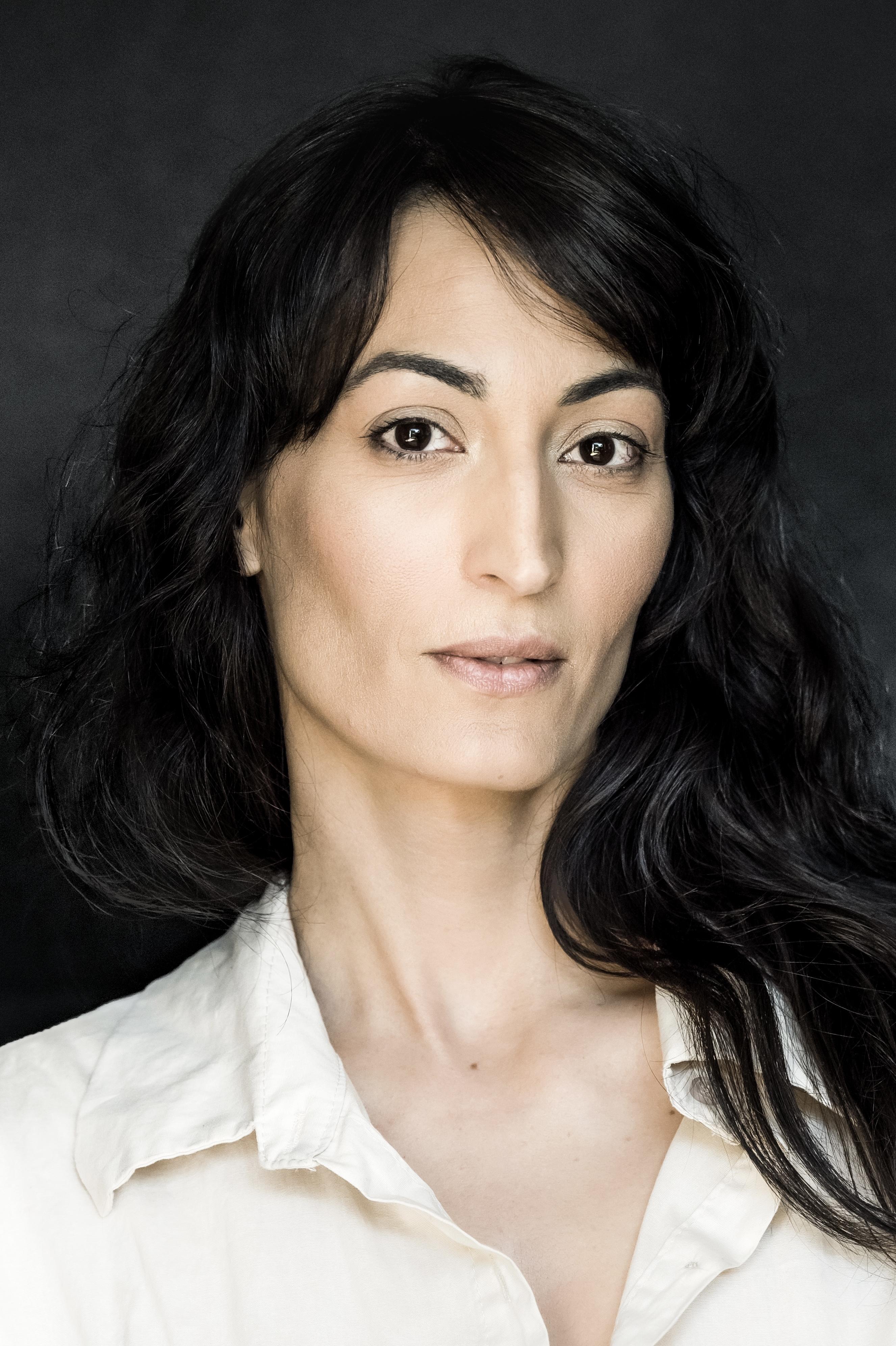 actor Laëtitia Eïdo large photo