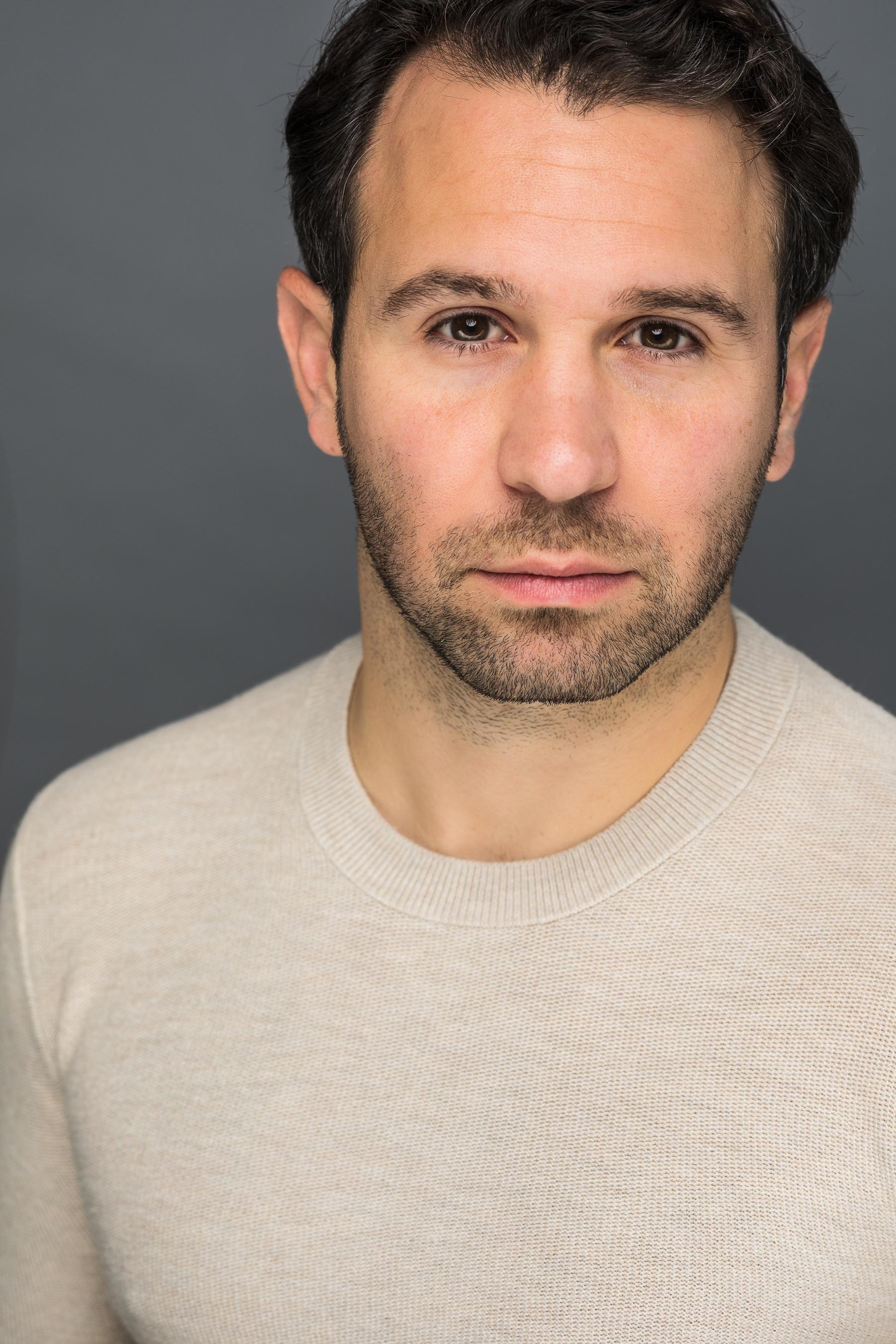 actor Anthony Pallino large photo