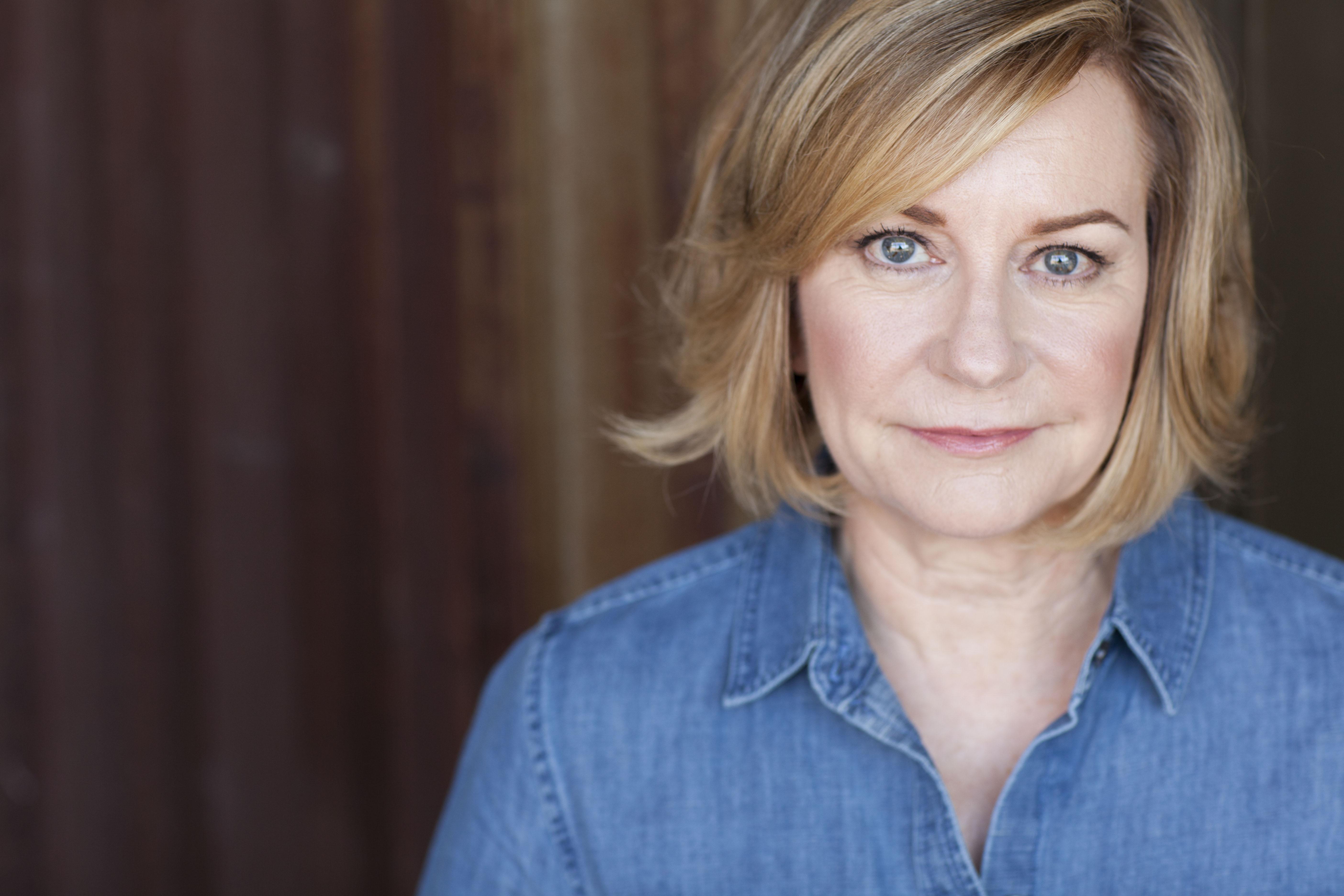 actor Mary Beth Fisher large photo