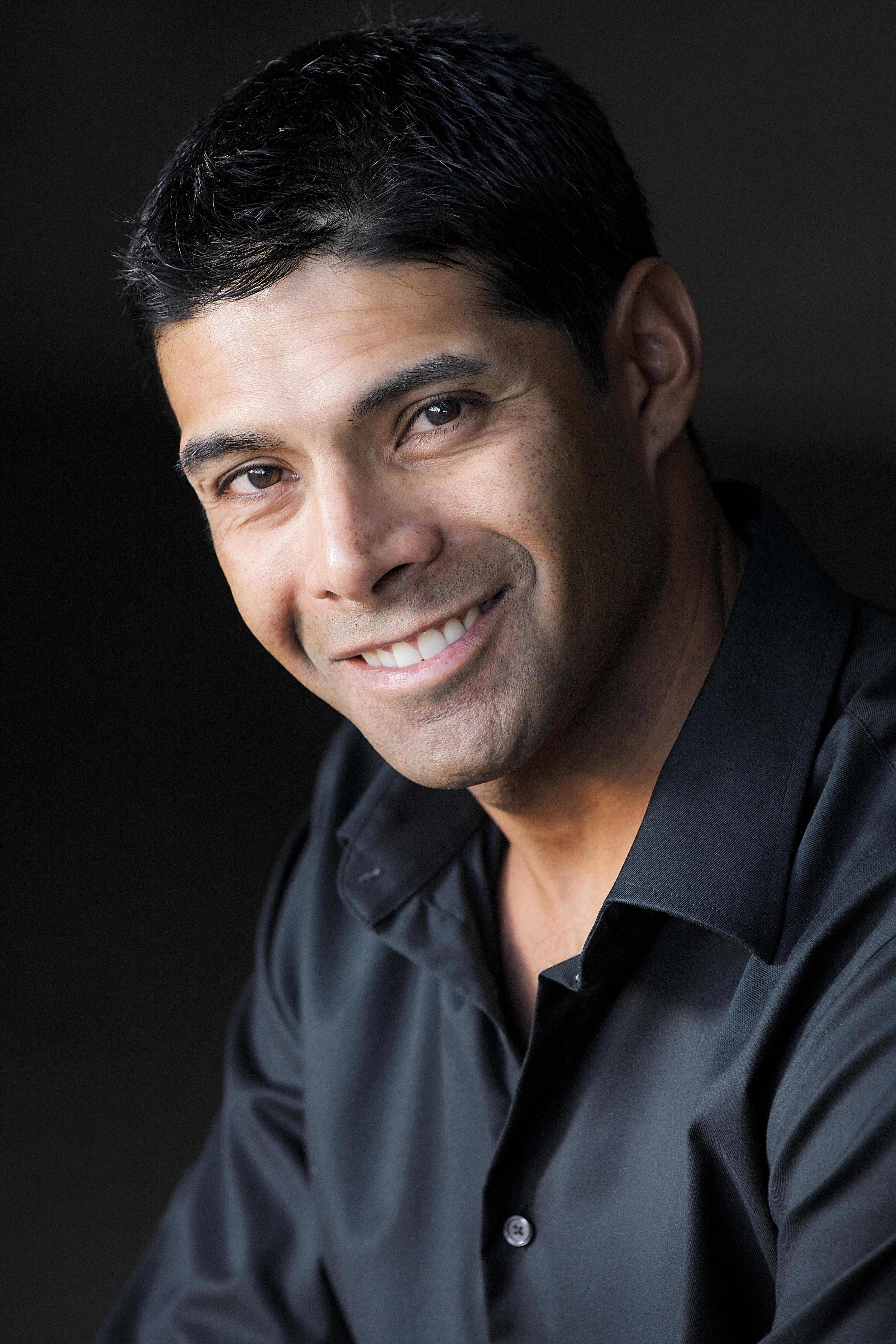 actor Art Razo large photo