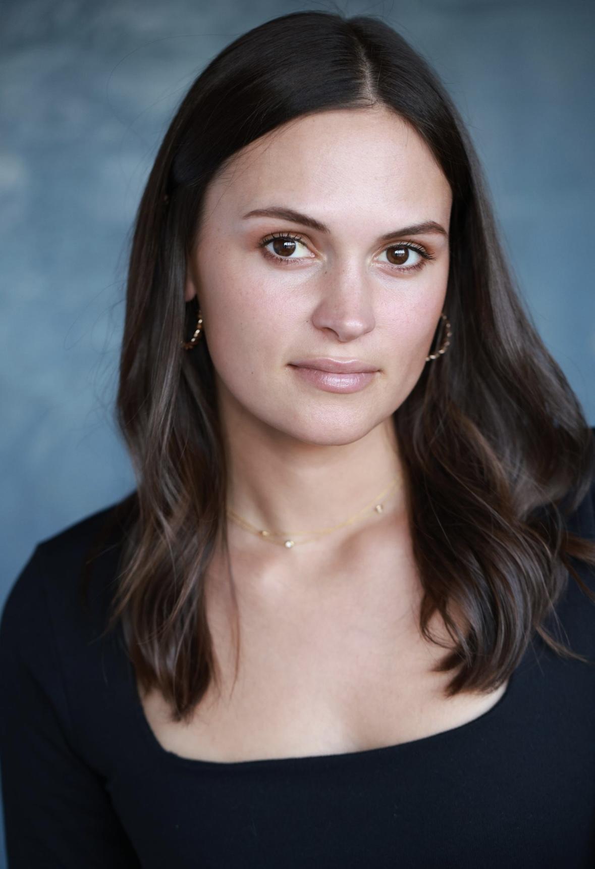 actor Kathryn Kelly large photo