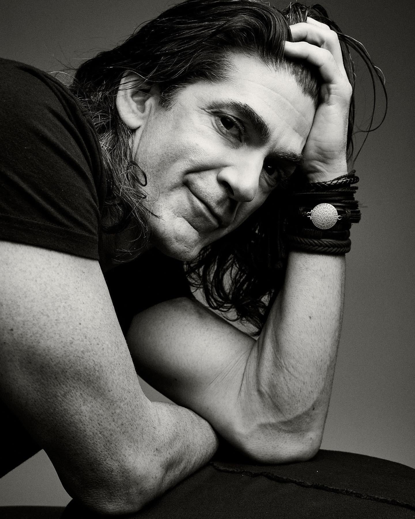 actor Timothy Davis large photo