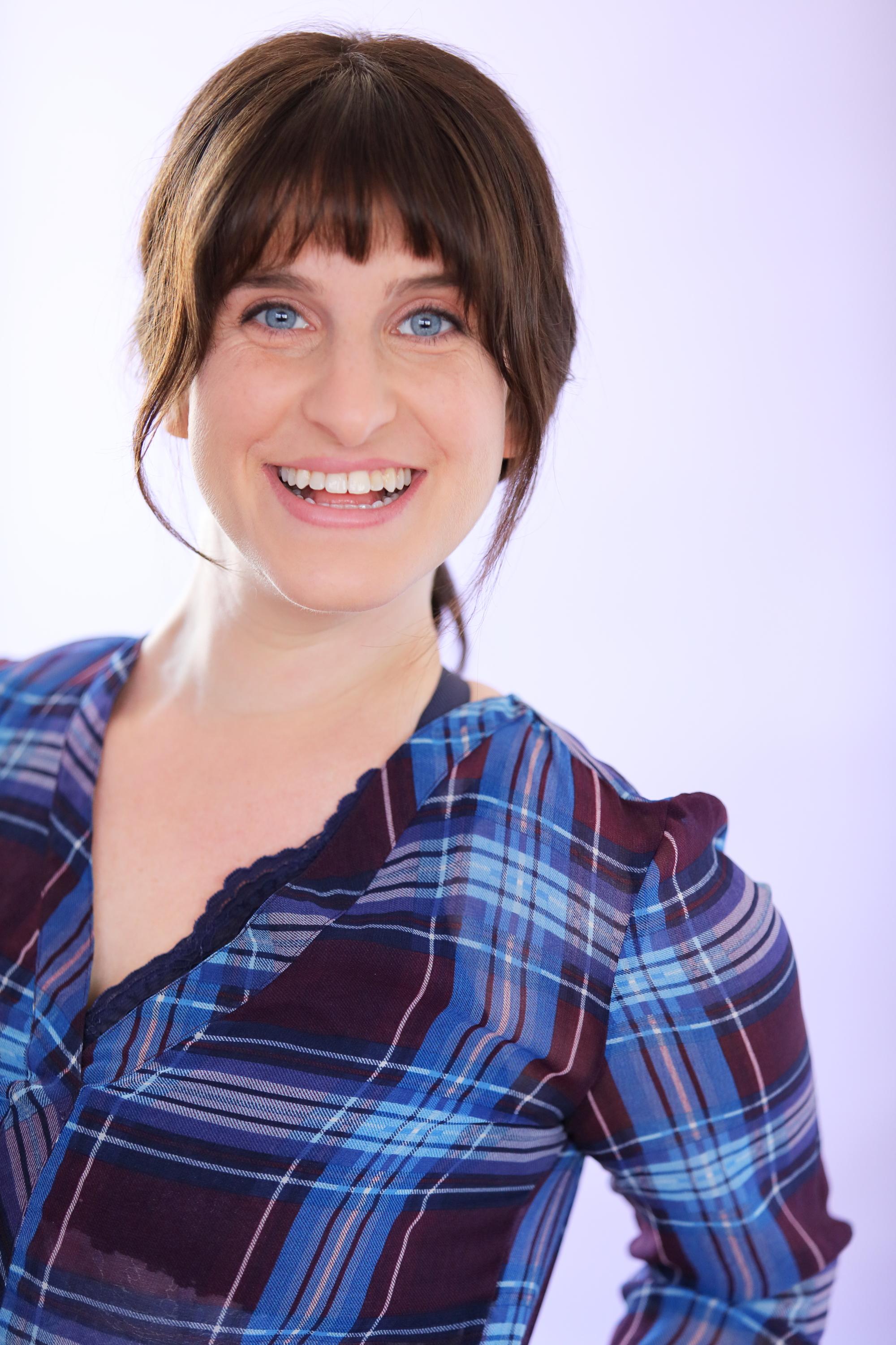 actor Ali Rothschild large photo